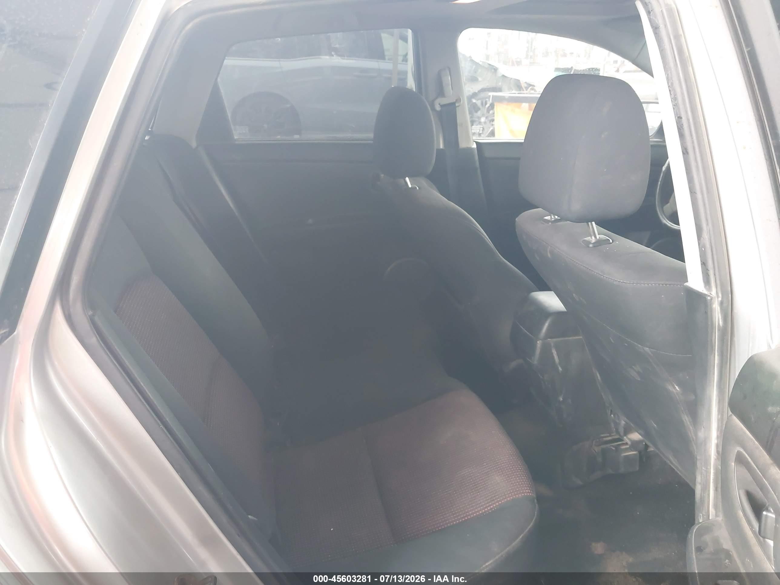 2006 Mazda Mazda3 S Touring Silver vin: JM1BK344961465588