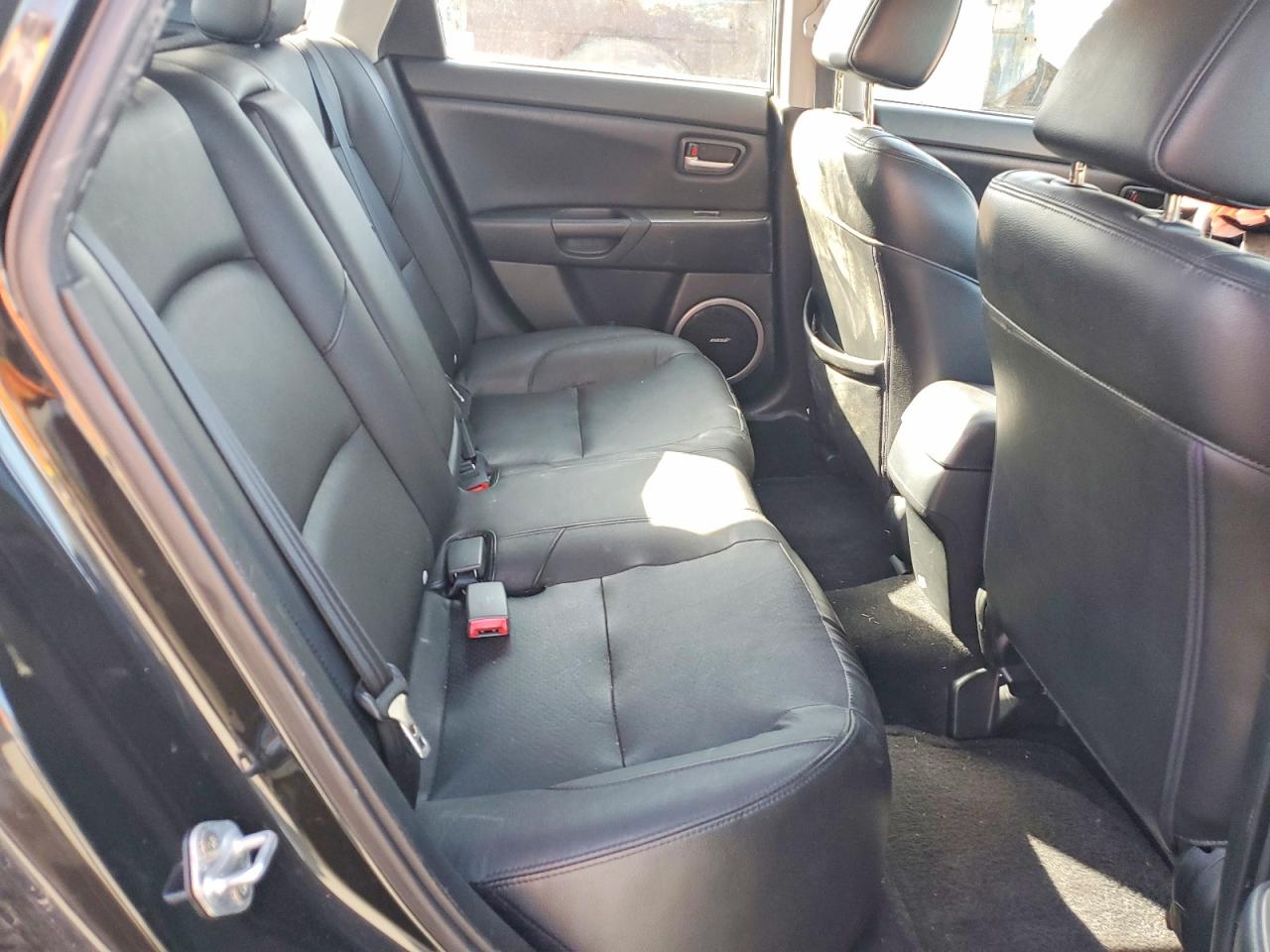 2008 Mazda 3 Hatchback Black vin: JM1BK344981829334