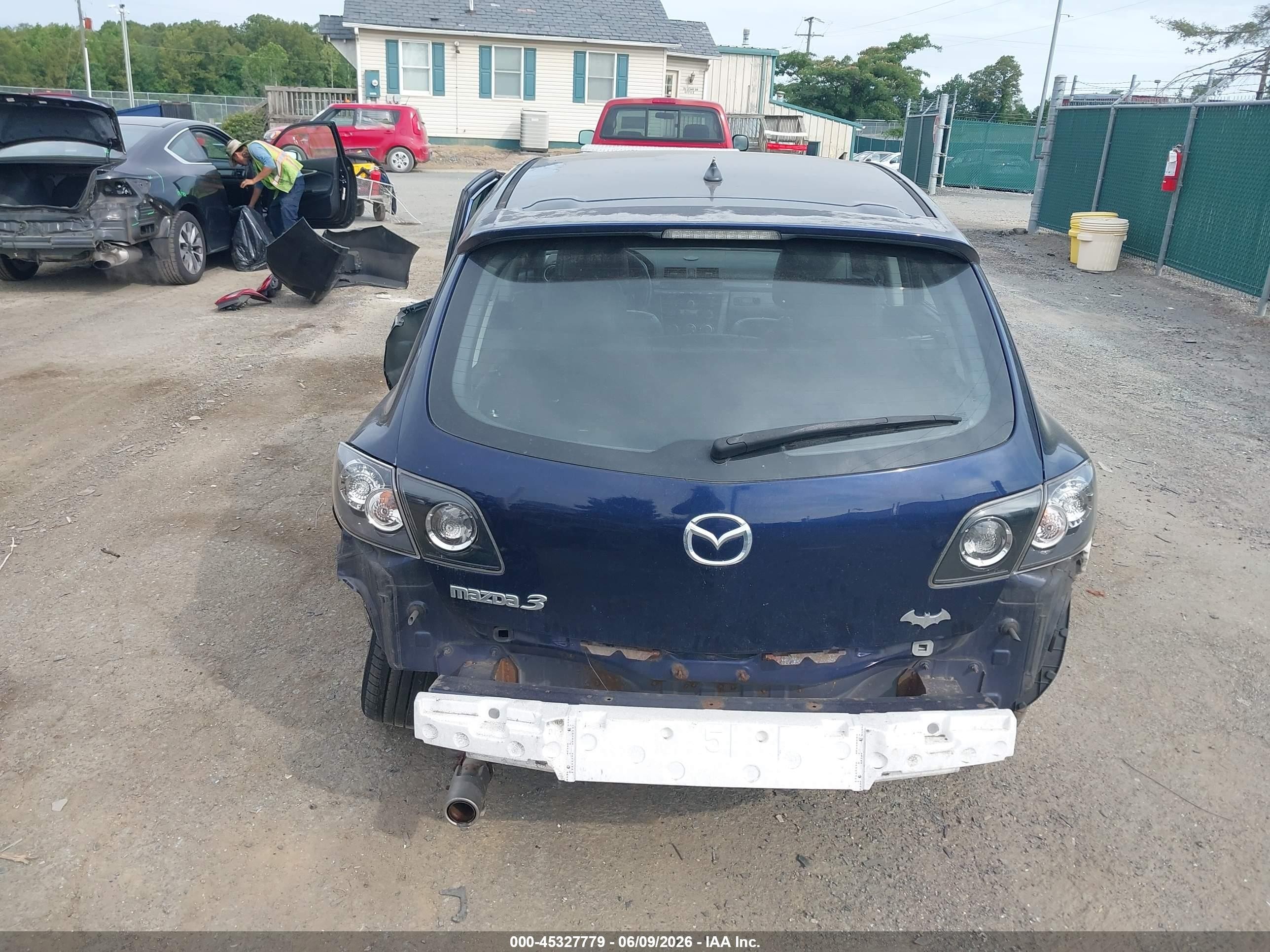 2009 Mazda Mazda3 S Grand Touring Blue vin: JM1BK344X91191788