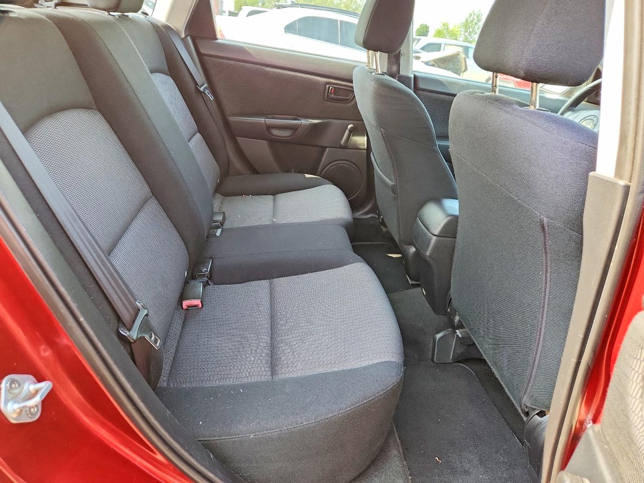 2009 Mazda 3 I Red vin: JM1BK34F691237893