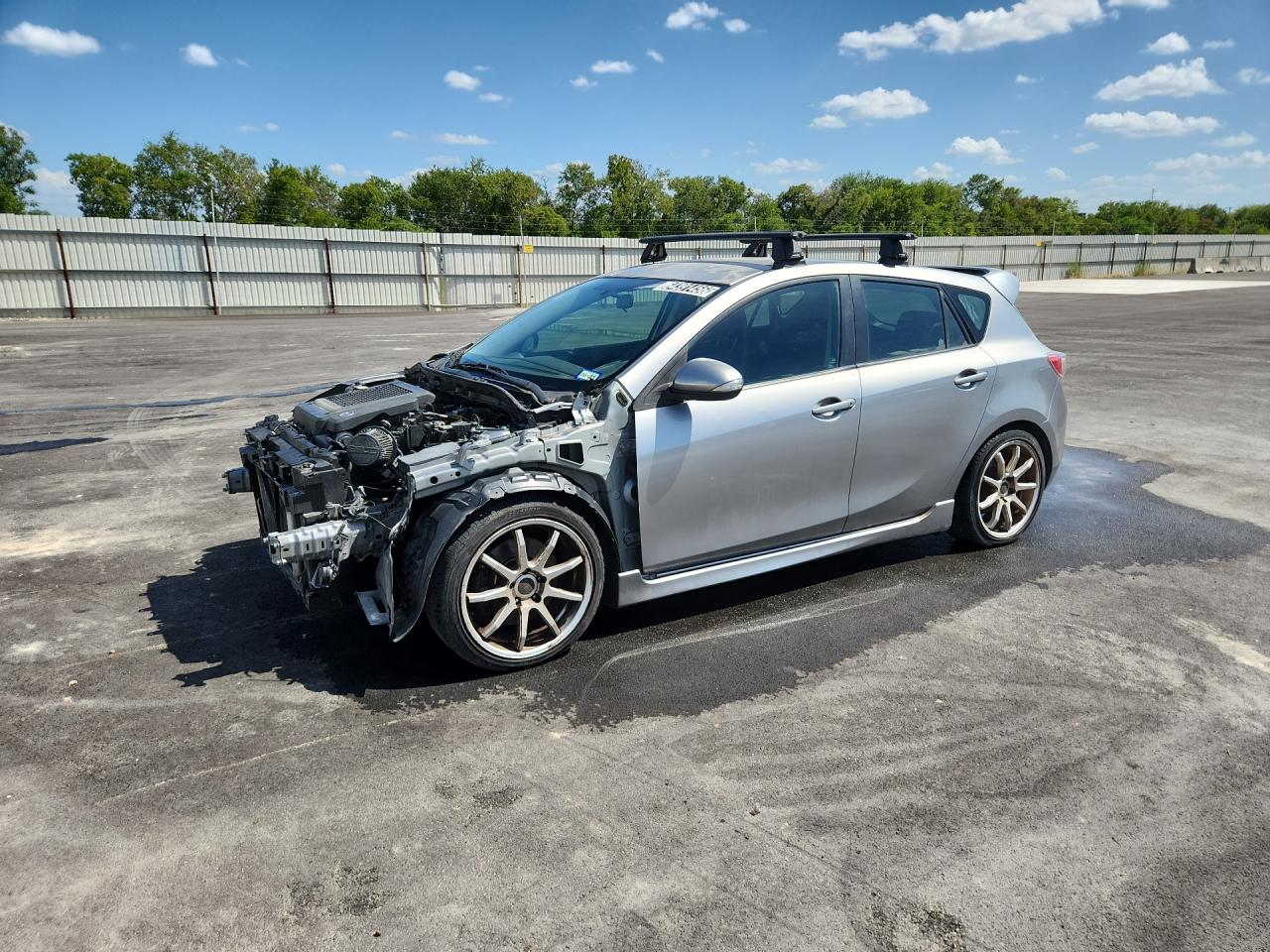 2010 Mazda Speed 3 Silver vin: JM1BL1H34A1164478 Damage: Left Front Wheel, Aftermarket, Acceptable