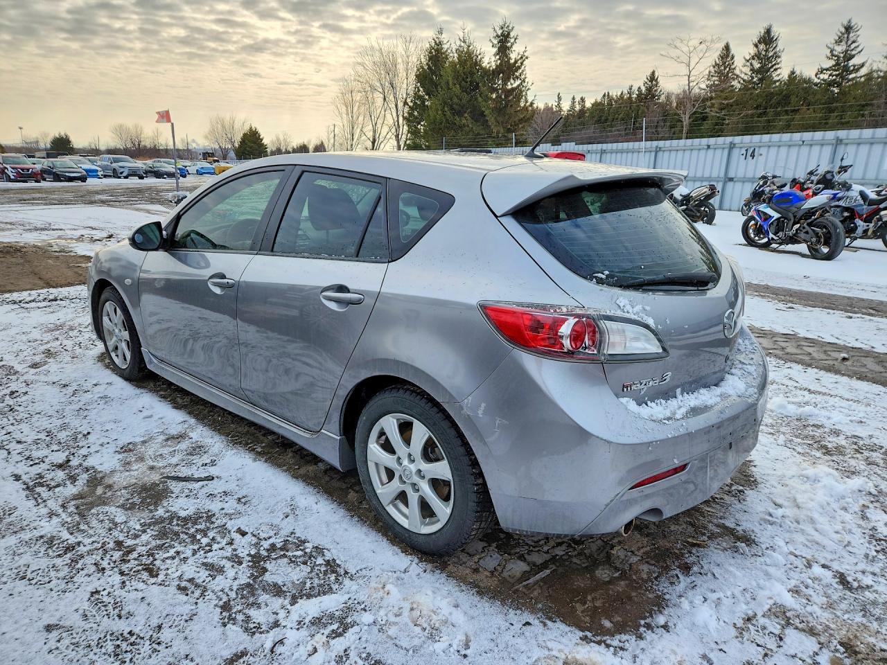 2010 Mazda 3 S Silver vin: JM1BL1H50A1148389