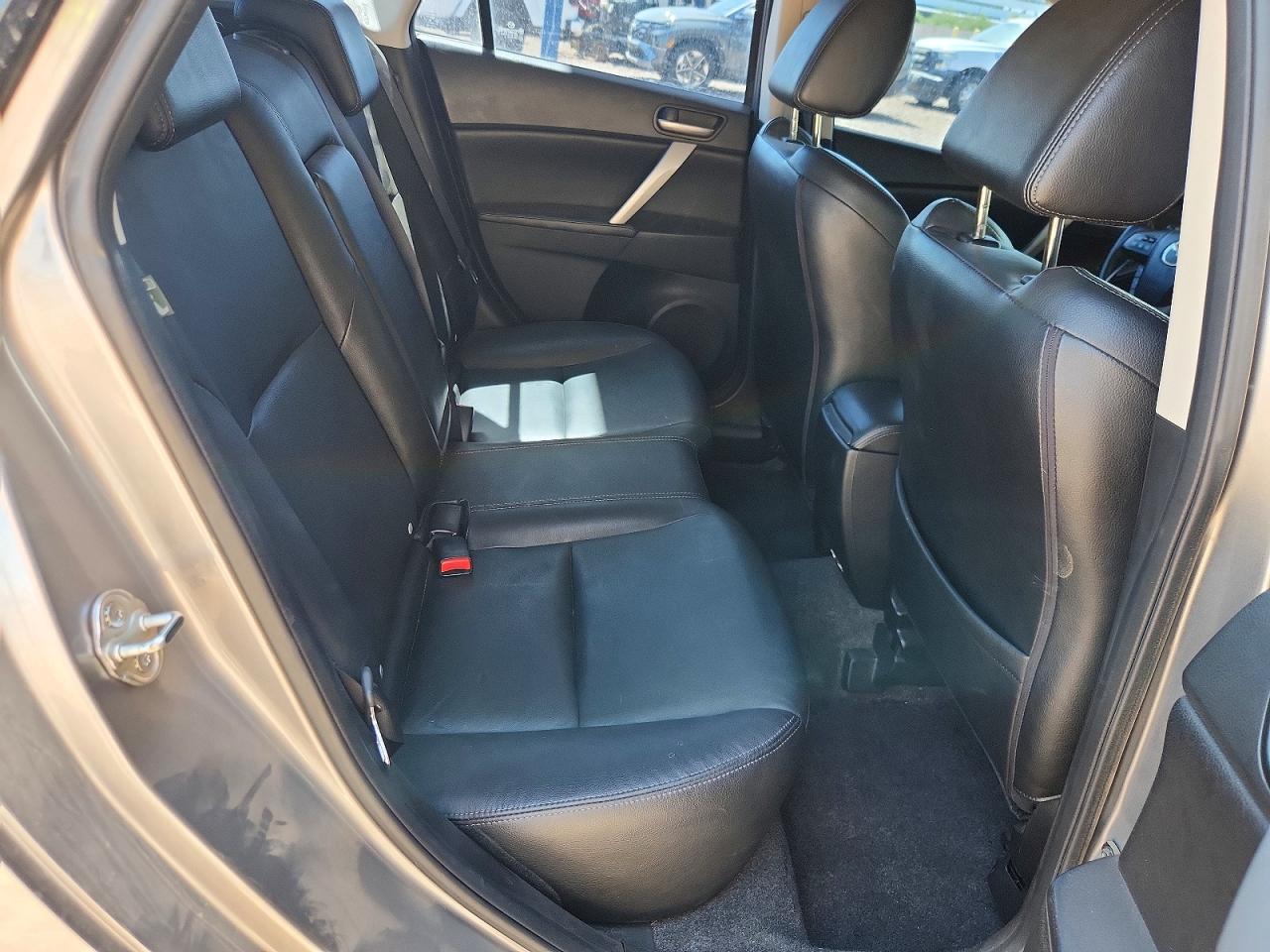 2010 Mazda 3 S Серебряный vin: JM1BL1H50A1340797