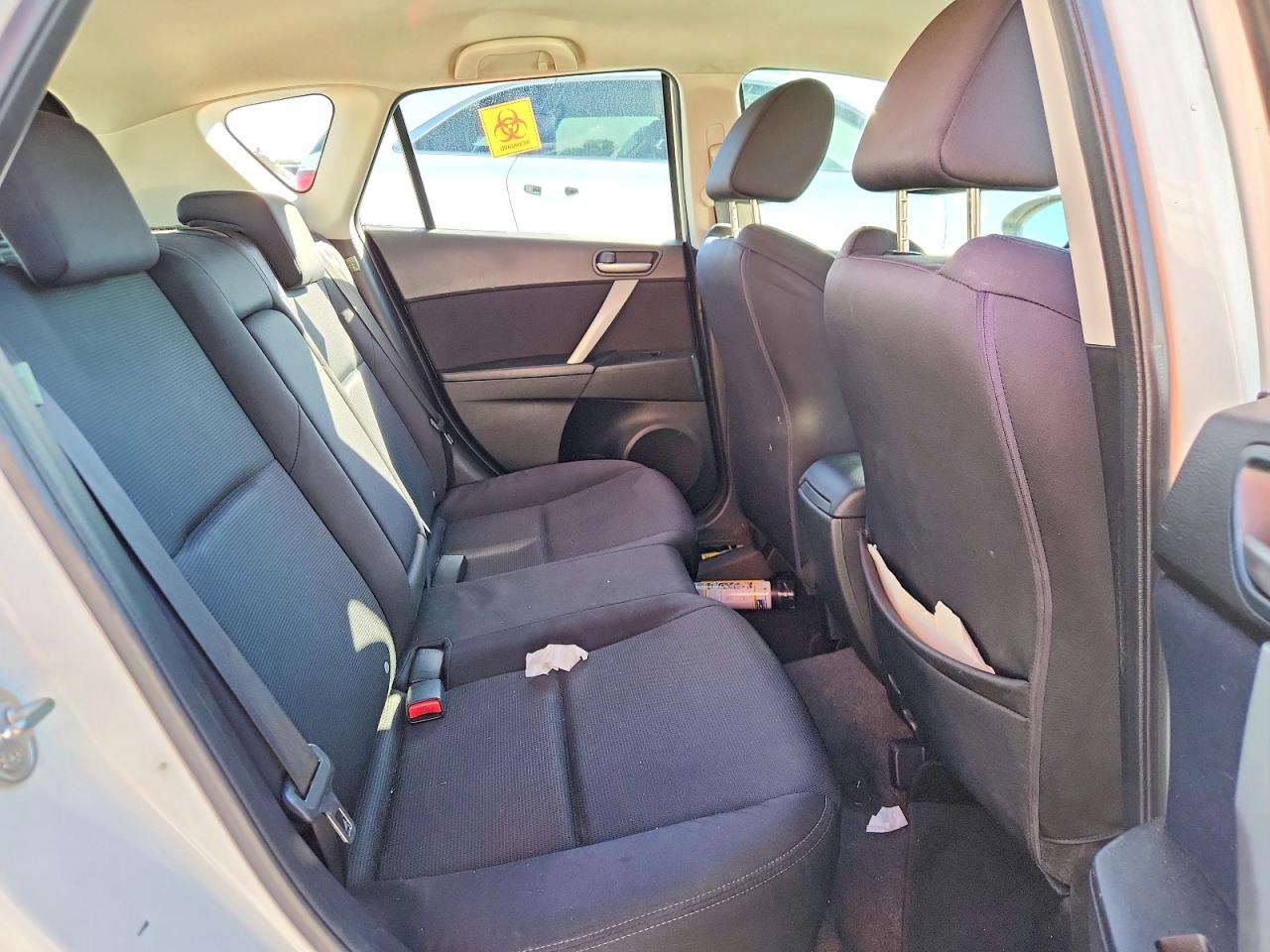 2010 Mazda 3 S Белый vin: JM1BL1H52A1331325