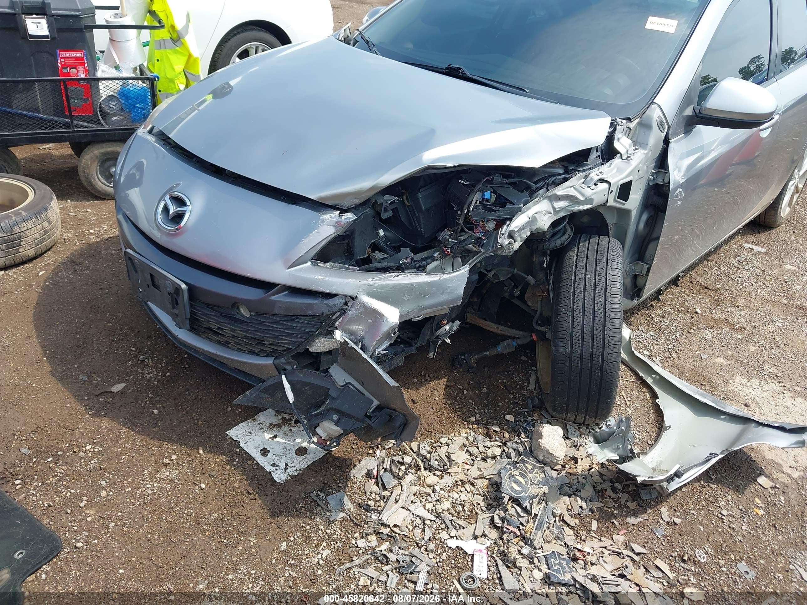 2010 Mazda Mazda3 S Sport Серебряный vin: JM1BL1H52A1334192