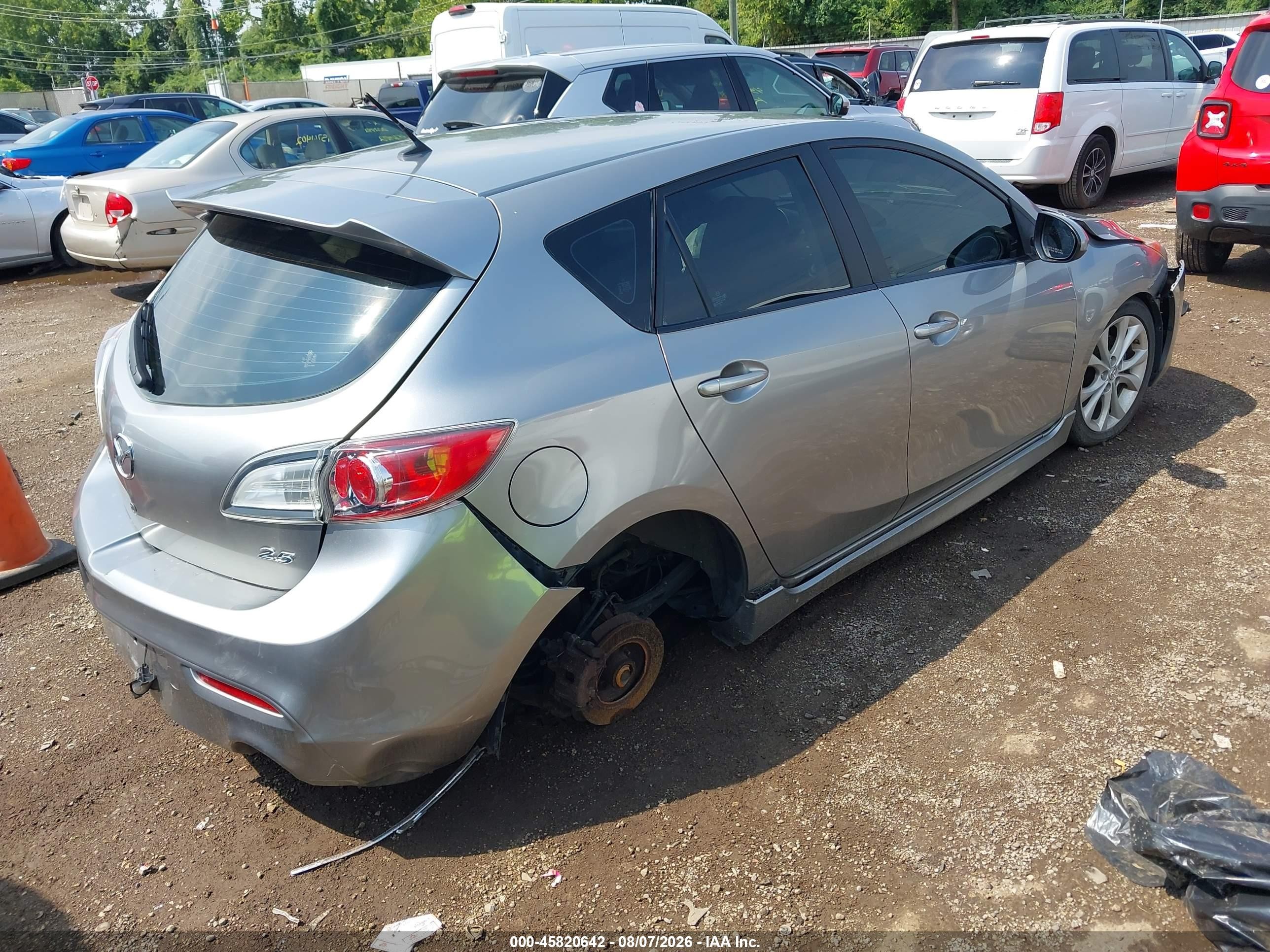 2010 Mazda Mazda3 S Sport Серебряный vin: JM1BL1H52A1334192