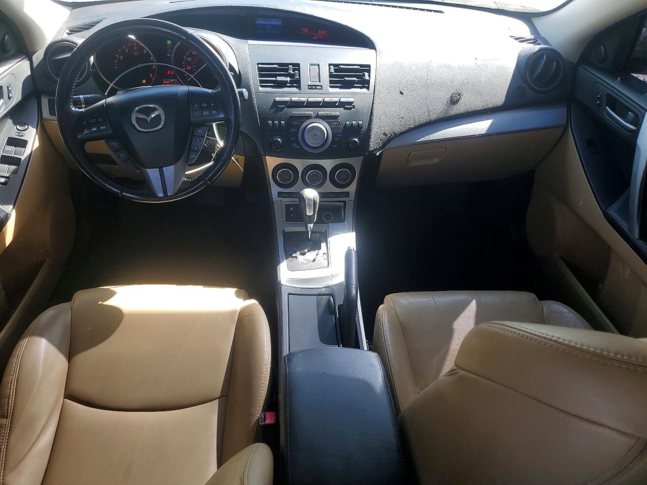 2010 Mazda 3 S White vin: JM1BL1H53A1218032