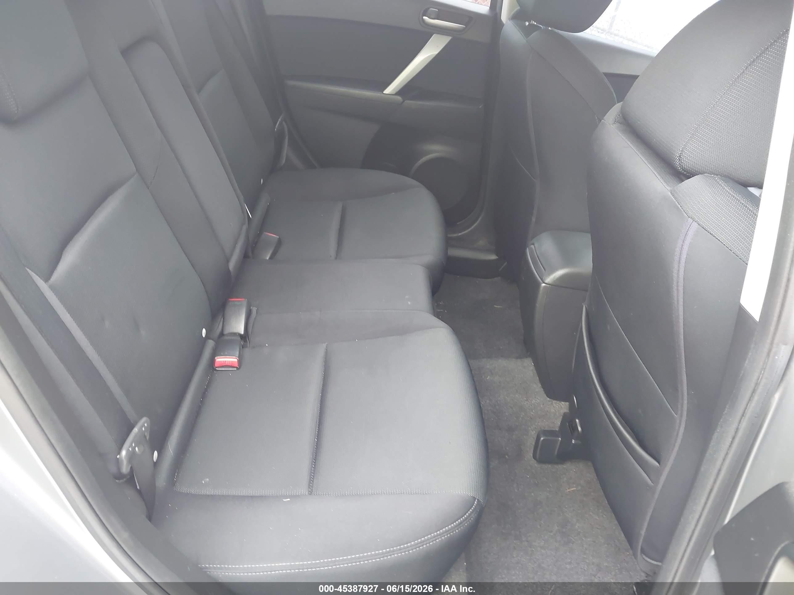 2010 Mazda Mazda3 S Sport Gray vin: JM1BL1H54A1218010