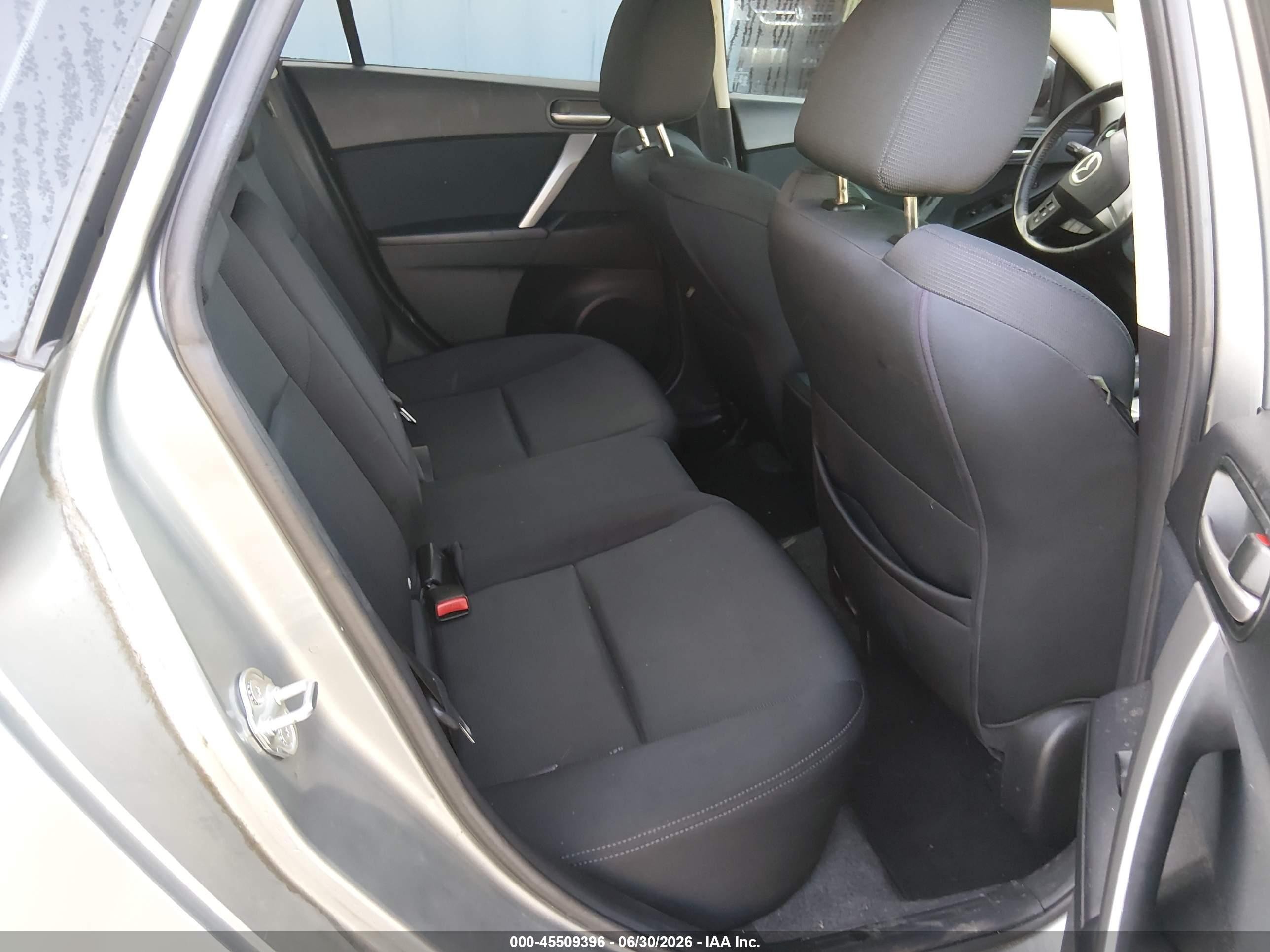 2010 Mazda Mazda3 S Sport Gray vin: JM1BL1H54A1229380