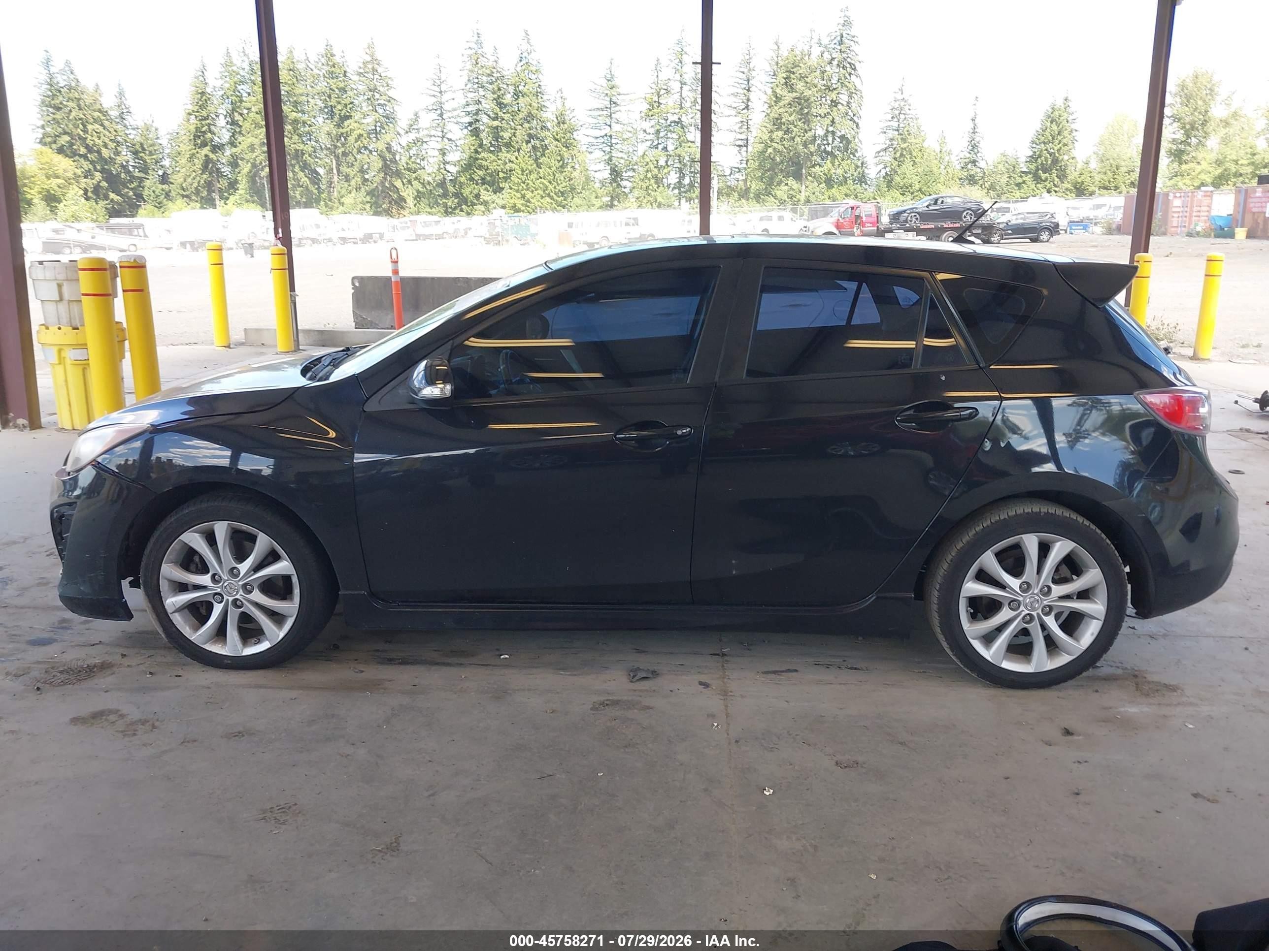 2010 Mazda Mazda3 S Sport Черный vin: JM1BL1H54A1236314