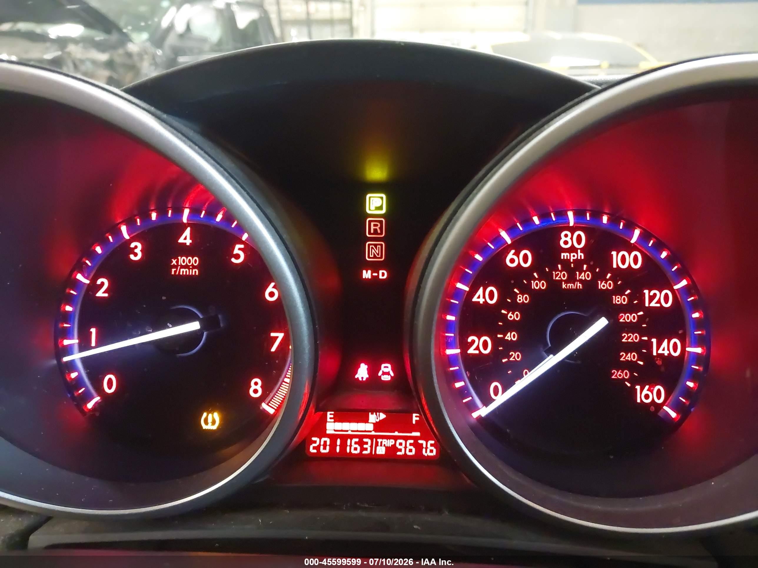 2010 Mazda Mazda3 S Sport Серебряный vin: JM1BL1H55A1230215