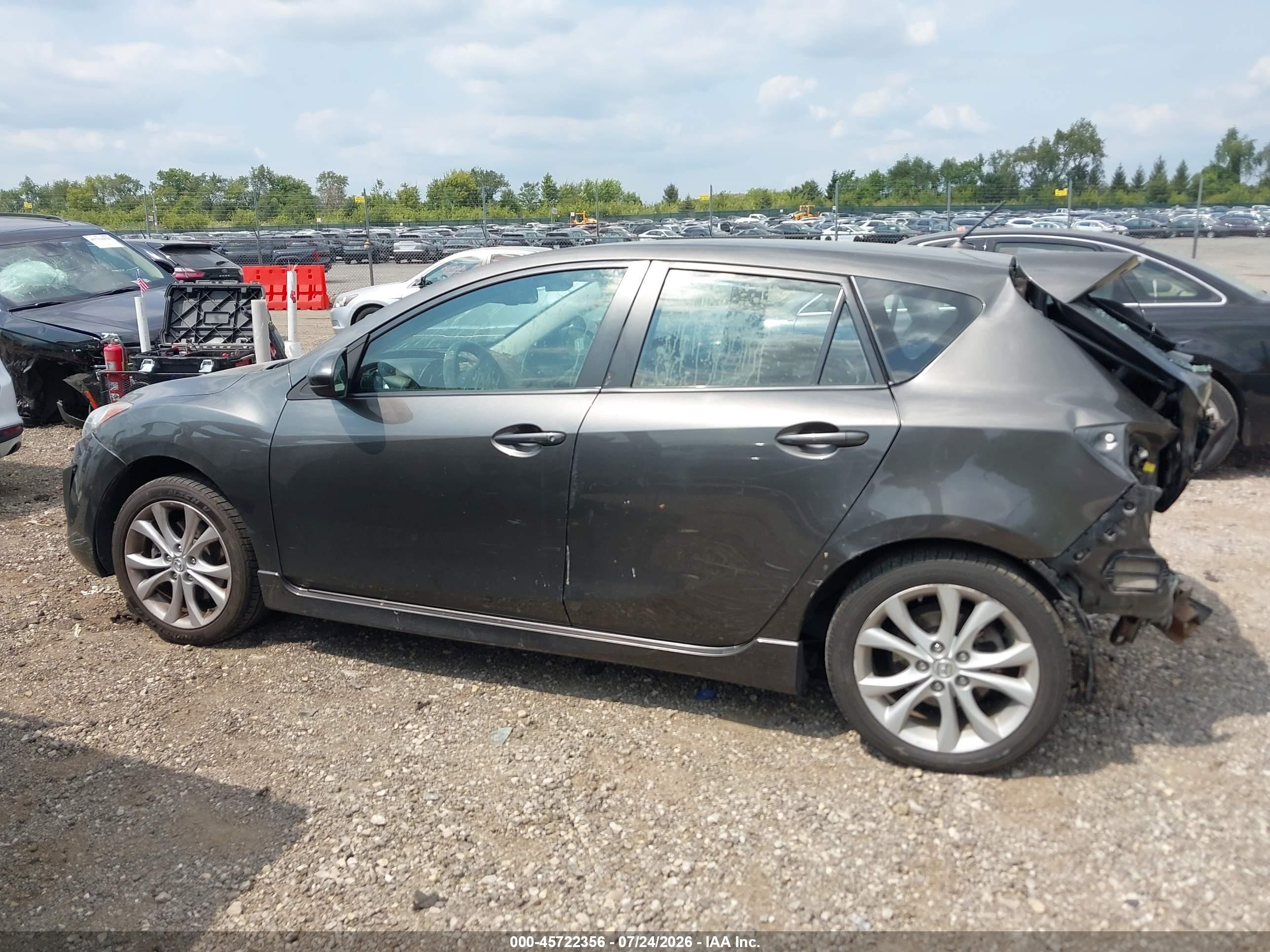2010 Mazda Mazda3 S Sport Серый vin: JM1BL1H55A1306824