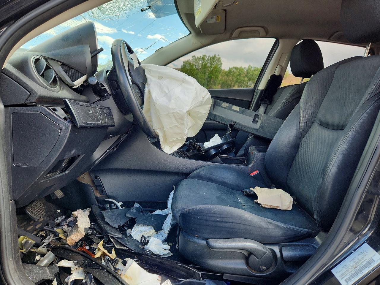 2010 Mazda 3 S Черный vin: JM1BL1H56A1158439