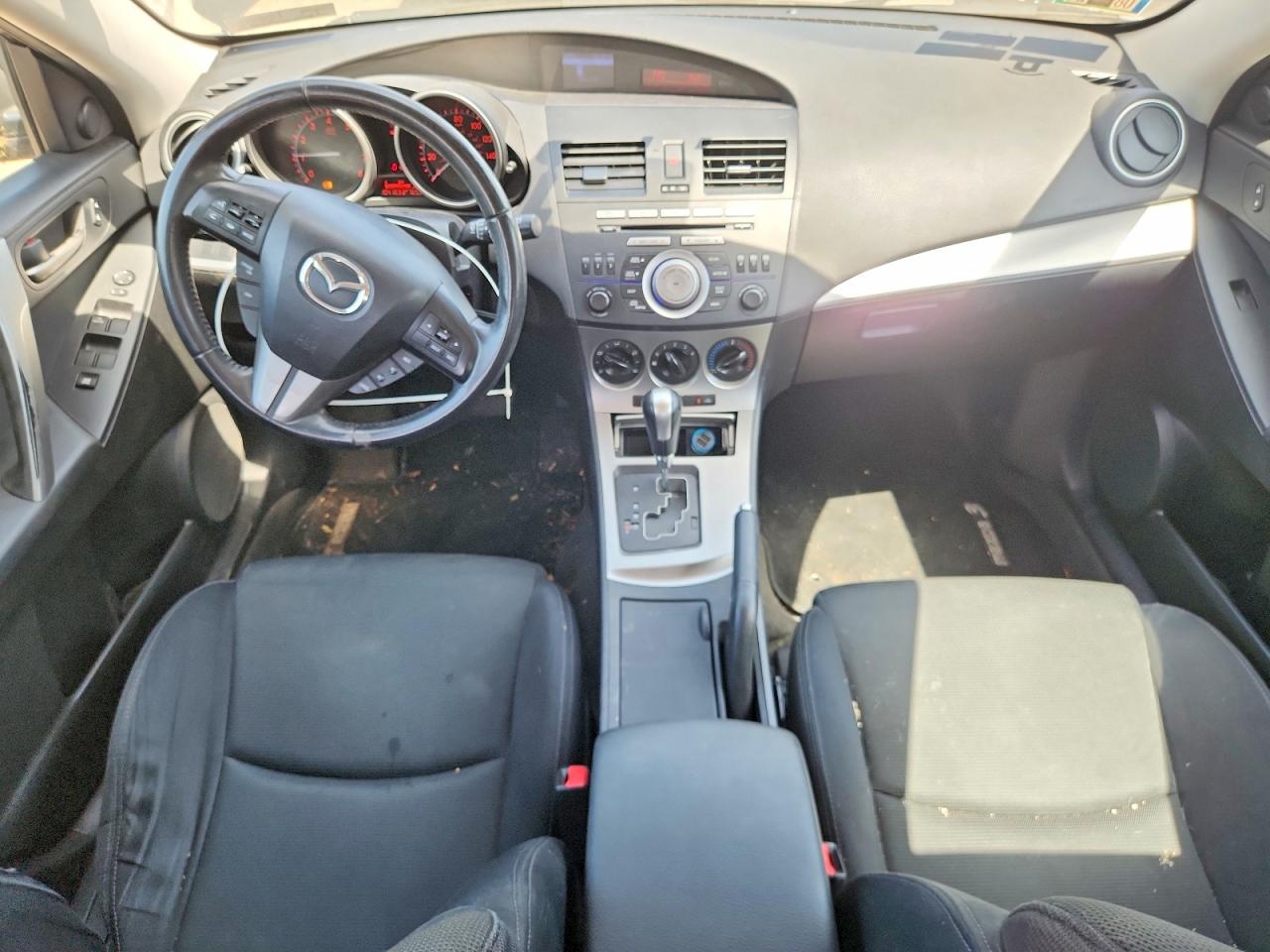 2010 Mazda 3 S Black vin: JM1BL1H56A1212905