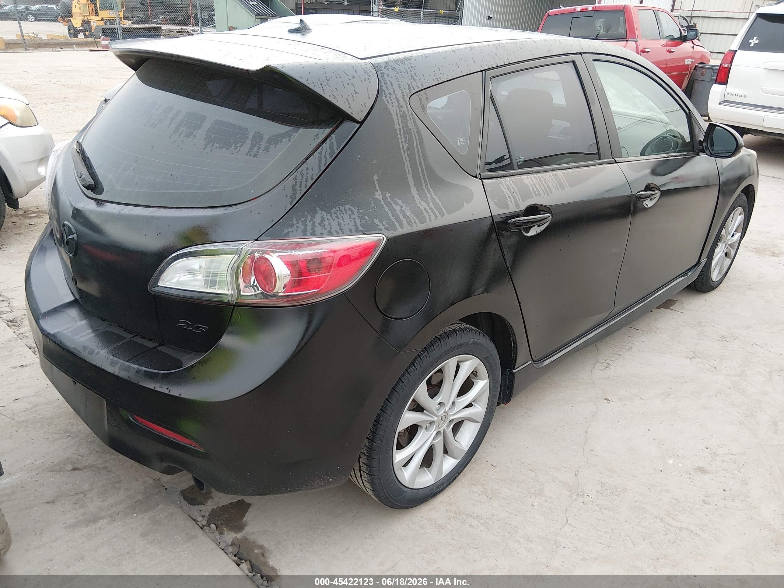 2010 Mazda Mazda3   Black vin: JM1BL1H56A1240297