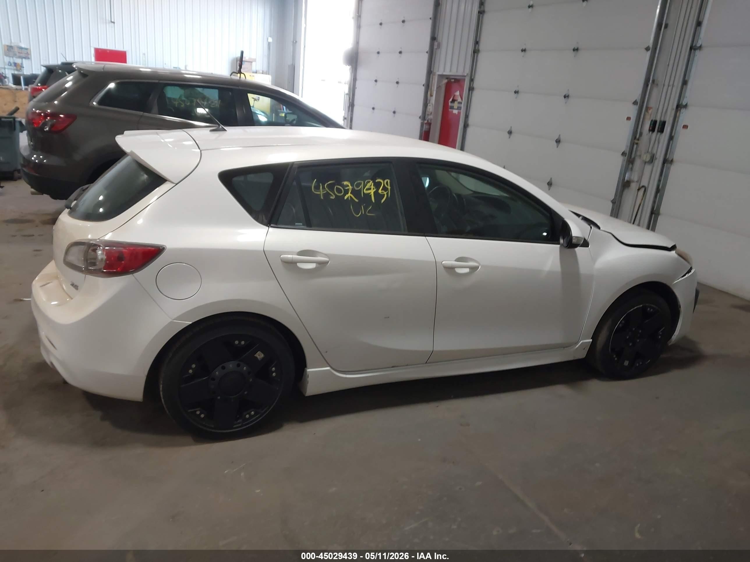 2010 Mazda Mazda3 S Sport White vin: JM1BL1H57A1184967