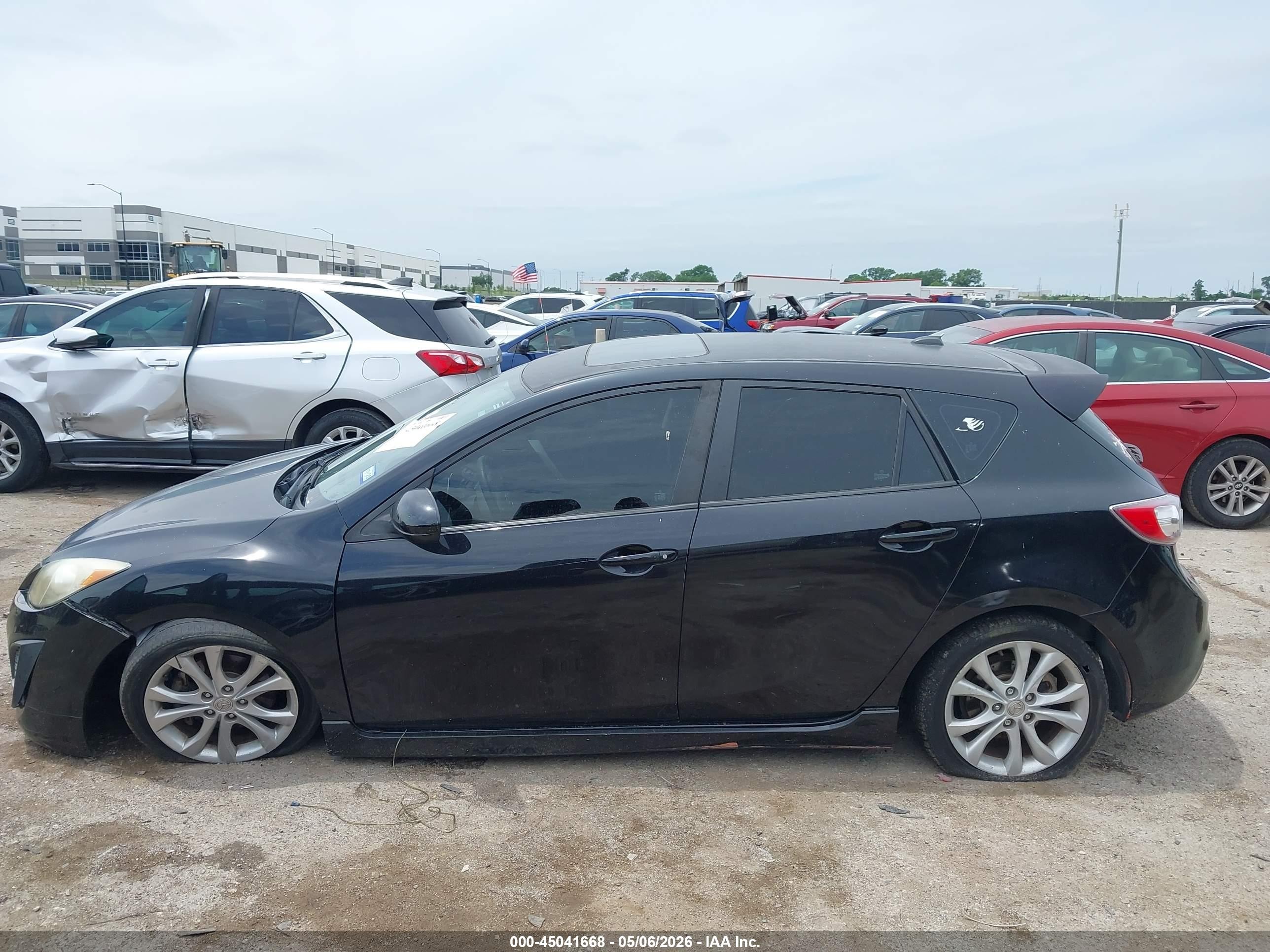 2010 Mazda Mazda3 S Grand Touring Black vin: JM1BL1H57A1315640