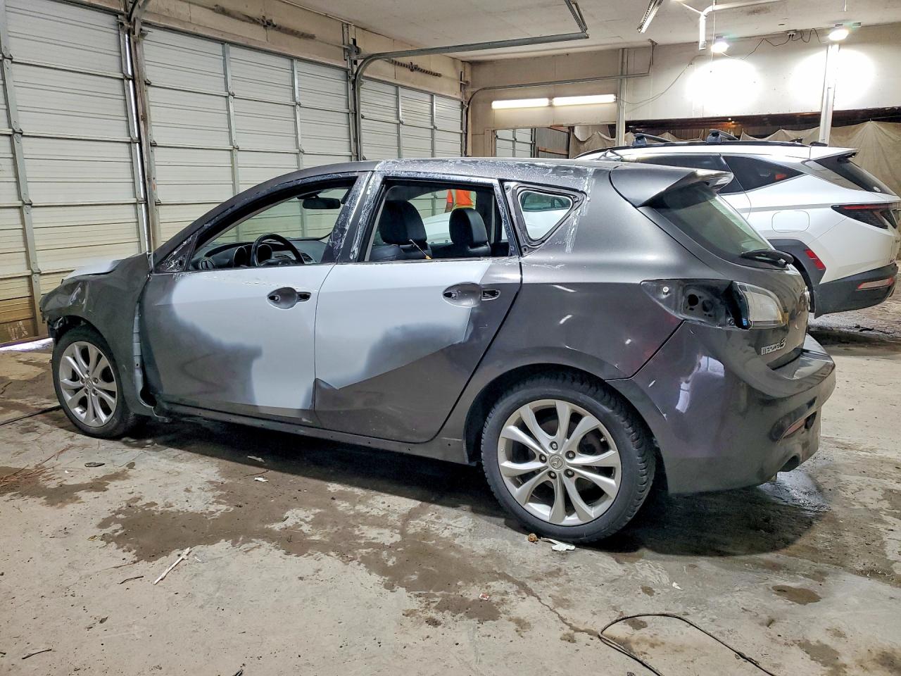 2010 Mazda 3 S Gray vin: JM1BL1H59A1181892