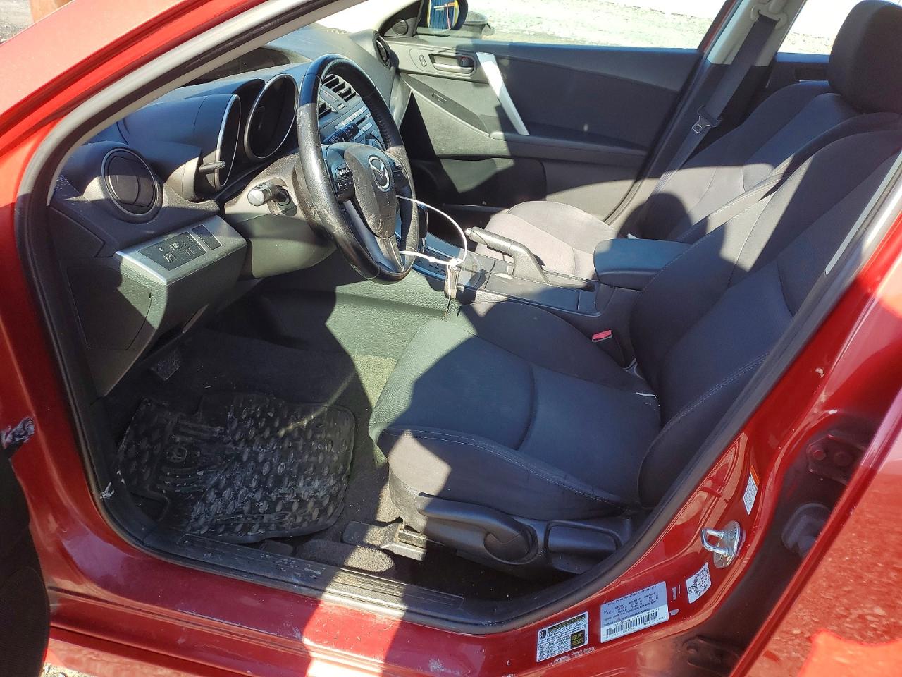 2010 Mazda Mazda3 Sport Gt 5dr Red vin: JM1BL1H59A1280910