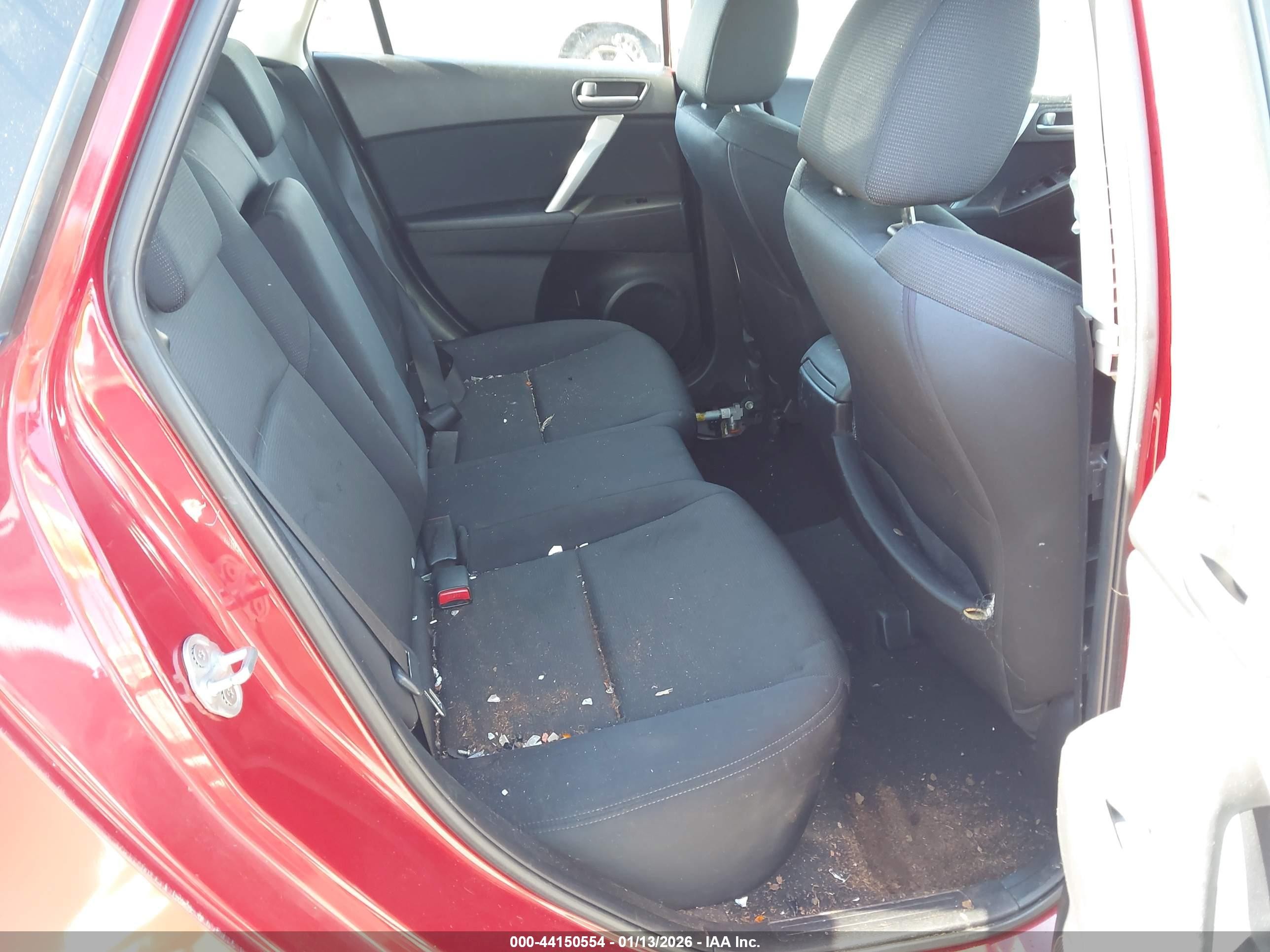 2010 Mazda Mazda3 S Sport Red vin: JM1BL1H5XA1139795