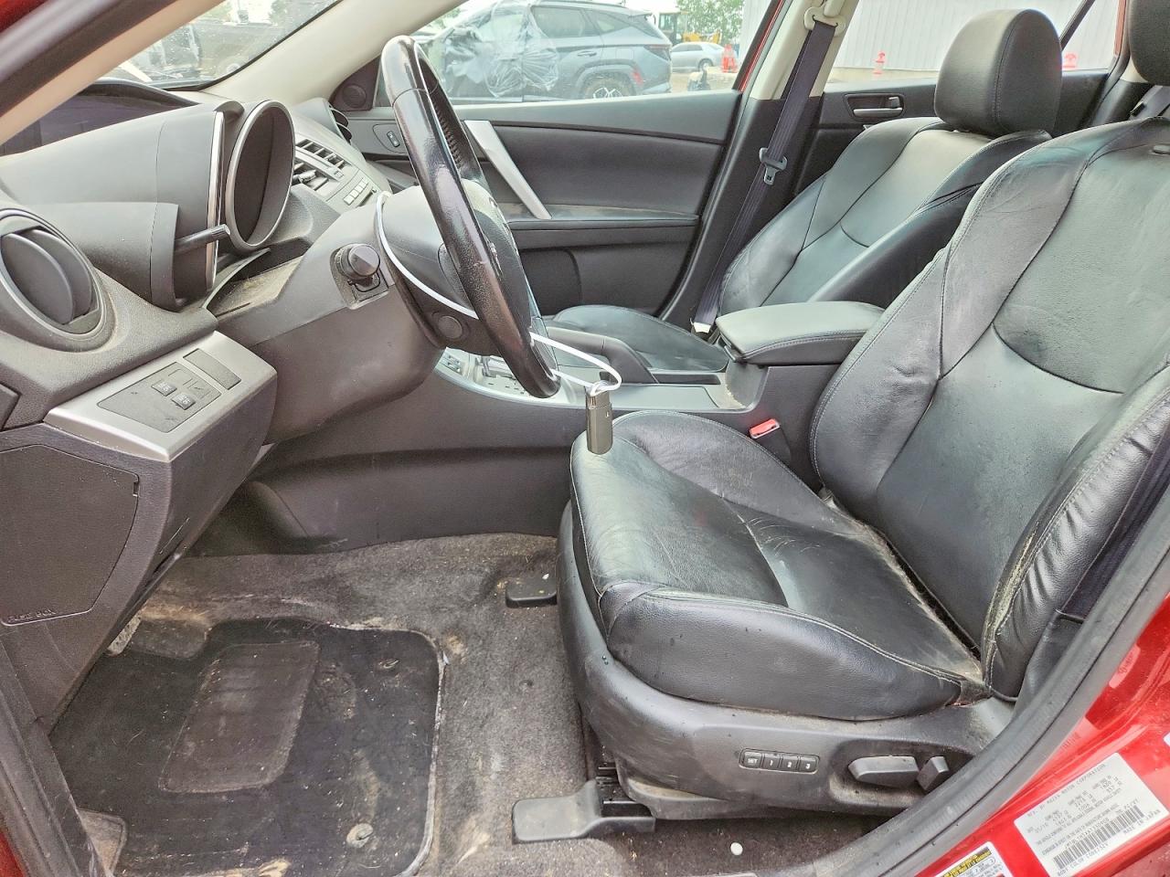 2010 Mazda 3 S Red vin: JM1BL1H5XA1330908