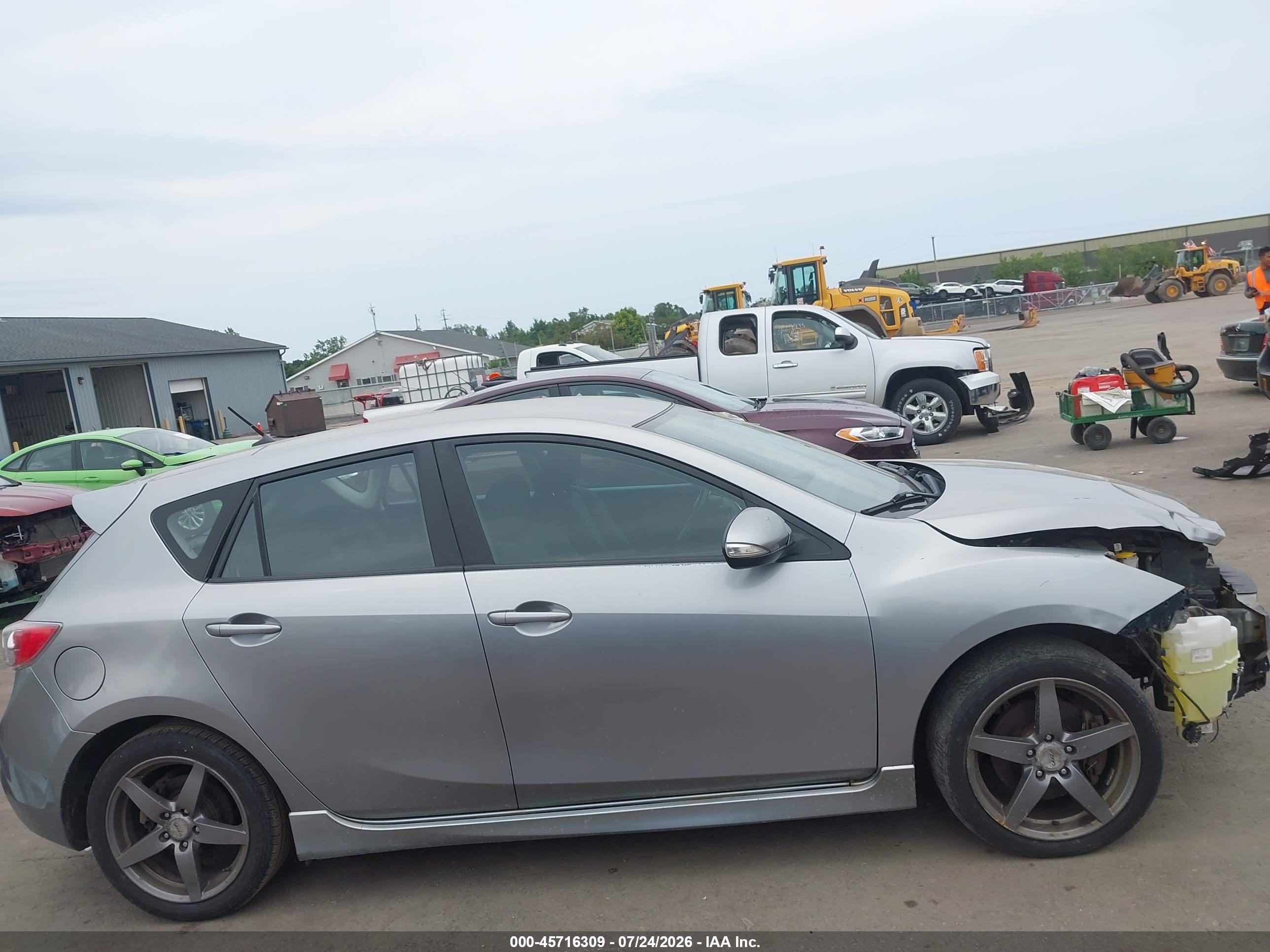 2010 Mazda Mazda3 S Sport Silver vin: JM1BL1H61A1113207