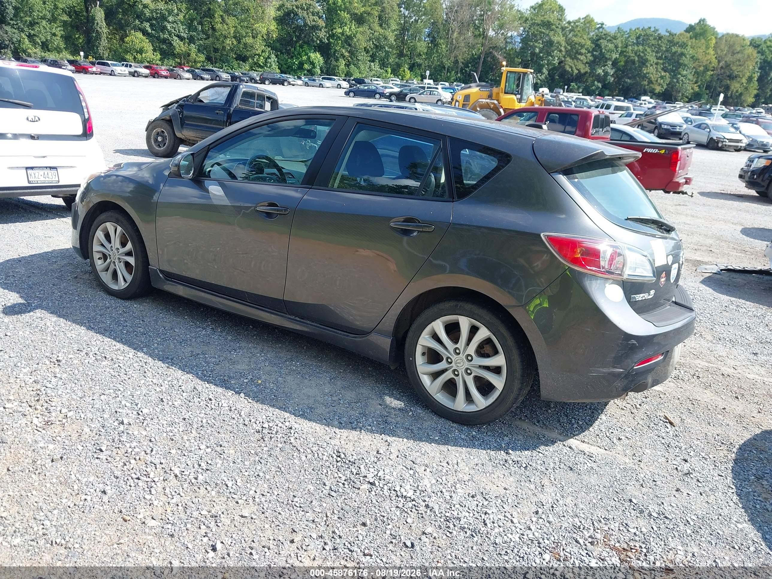 2010 Mazda Mazda3 S Sport Gray vin: JM1BL1H62A1323430