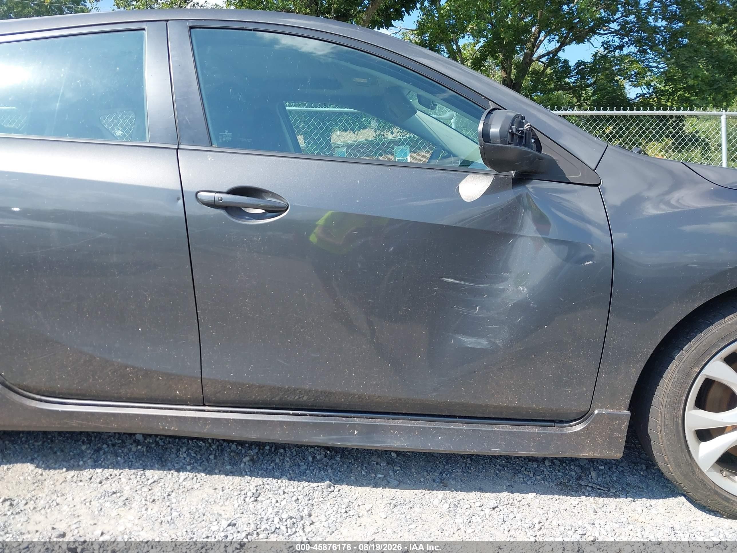 2010 Mazda Mazda3 S Sport Gray vin: JM1BL1H62A1323430