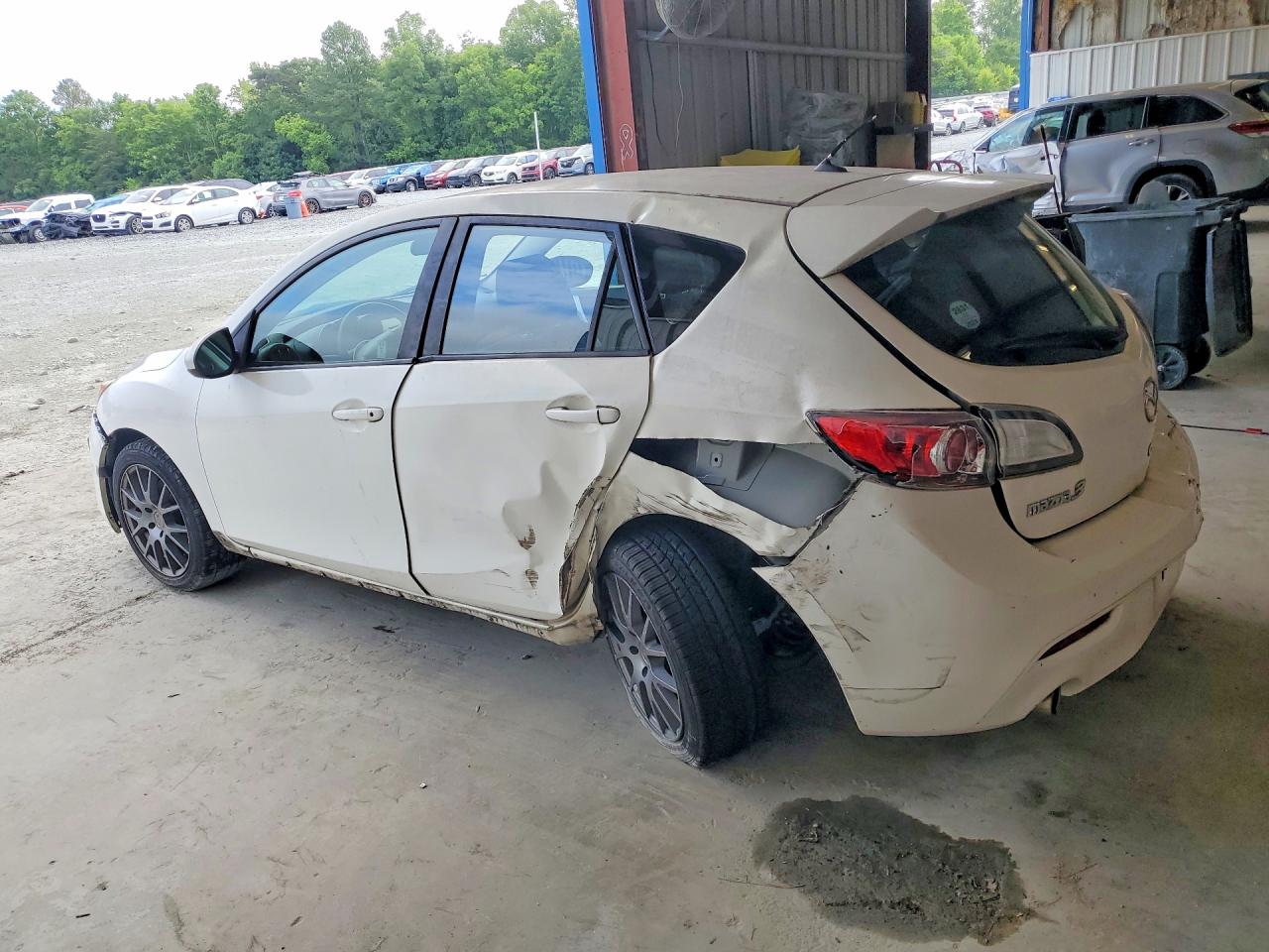 2010 Mazda 3 S White vin: JM1BL1H62A1329146