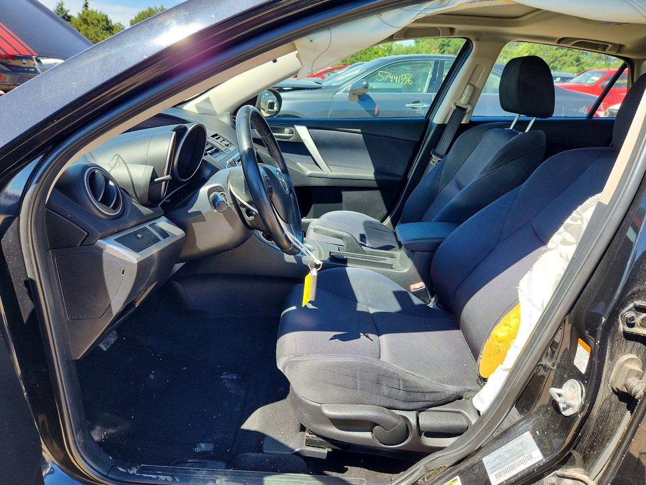 2010 Mazda 3 S Черный vin: JM1BL1H63A1180777