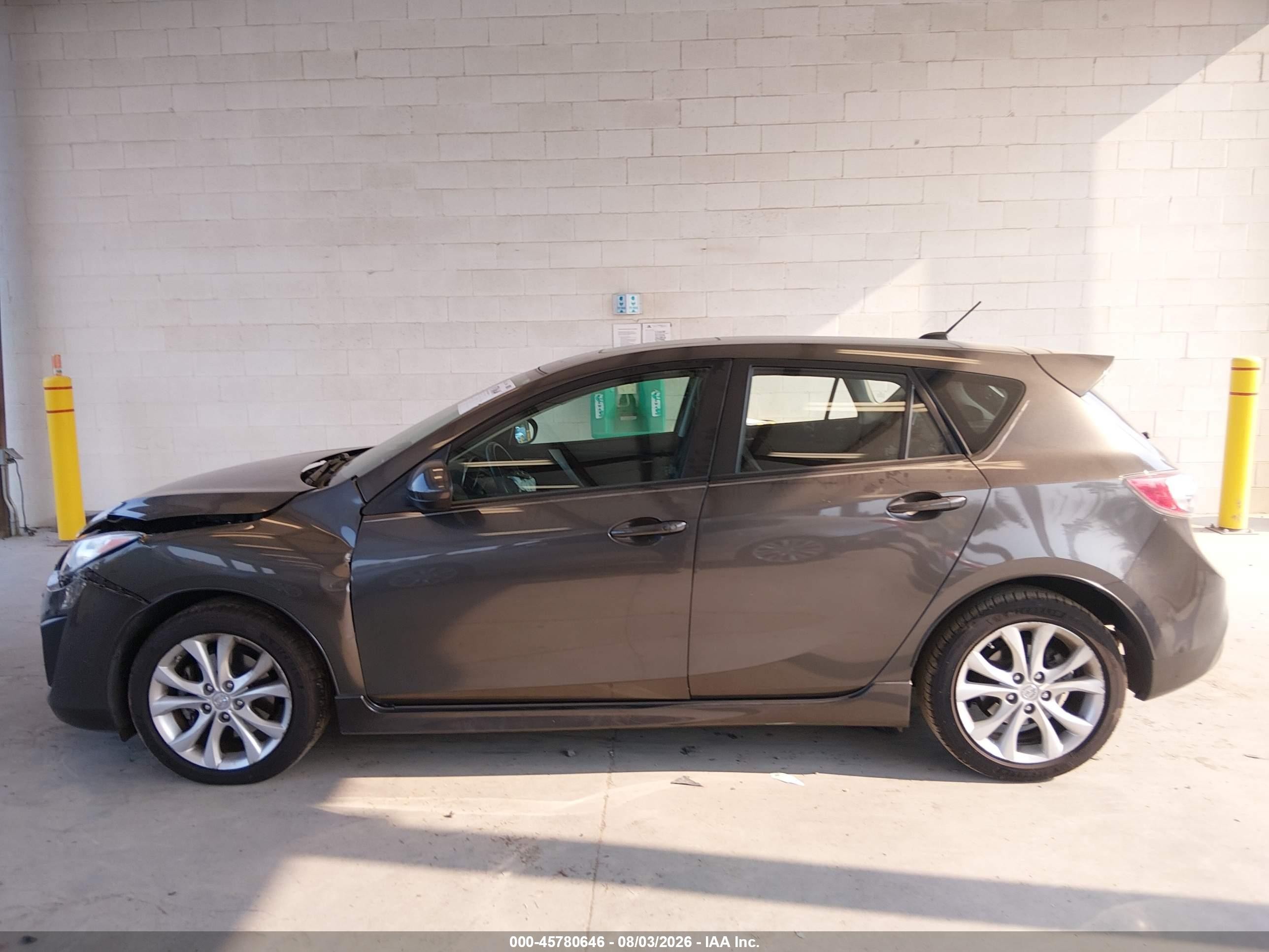 2010 Mazda Mazda3 S Grand Touring Gray vin: JM1BL1H63A1264341