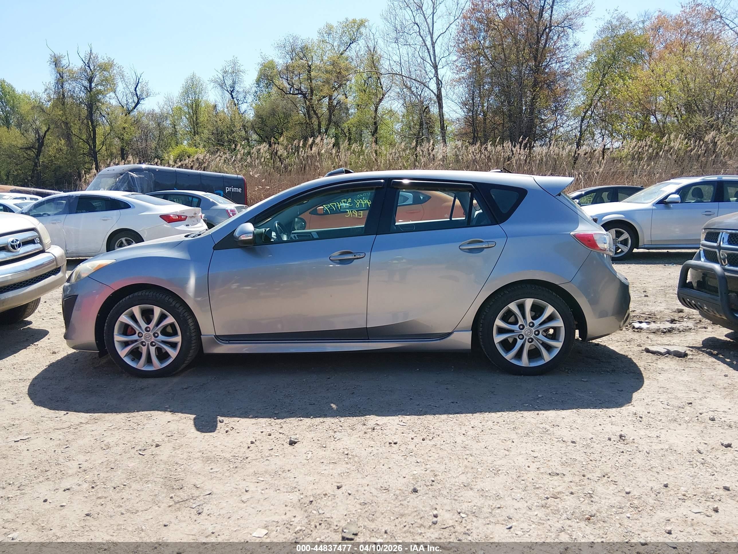 2010 Mazda Mazda3 S Grand Touring Silver vin: JM1BL1H64A1169495