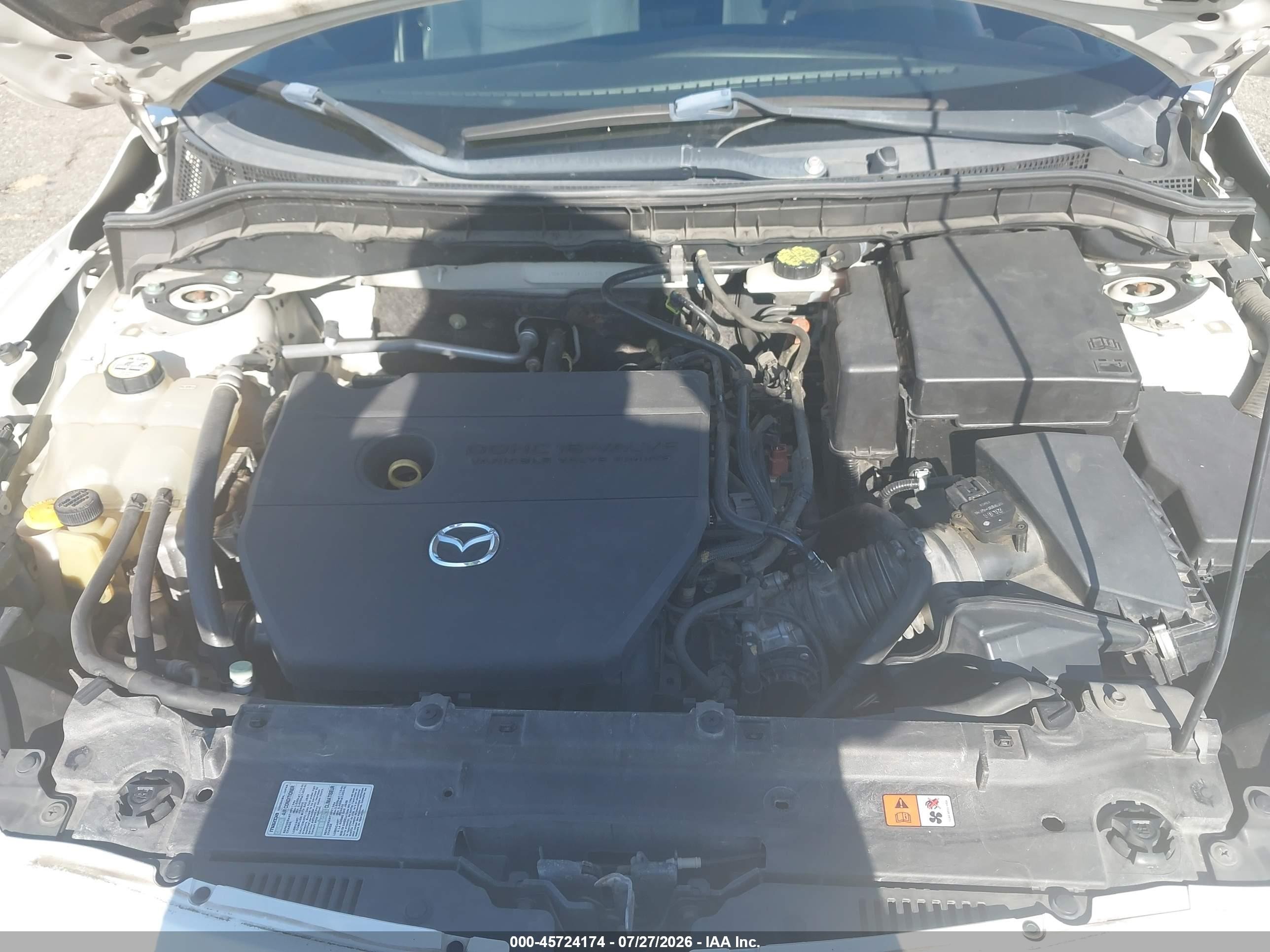 2010 Mazda Mazda3 S Sport White vin: JM1BL1H64A1278359