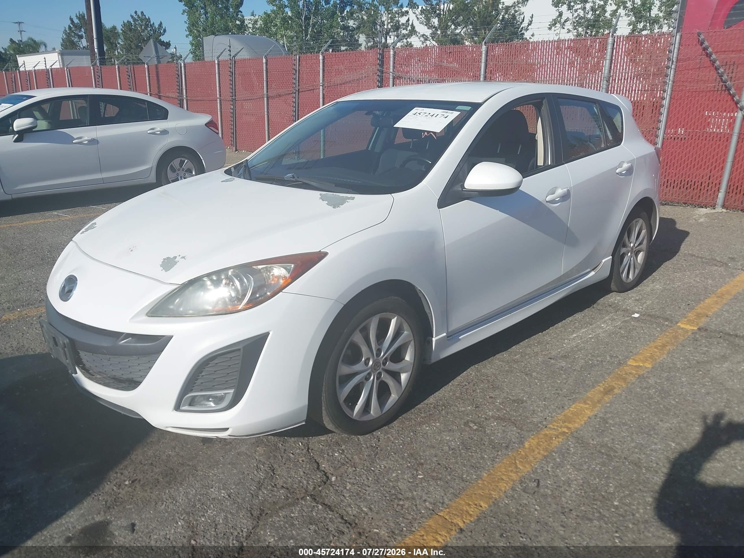 2010 Mazda Mazda3 S Sport White vin: JM1BL1H64A1278359