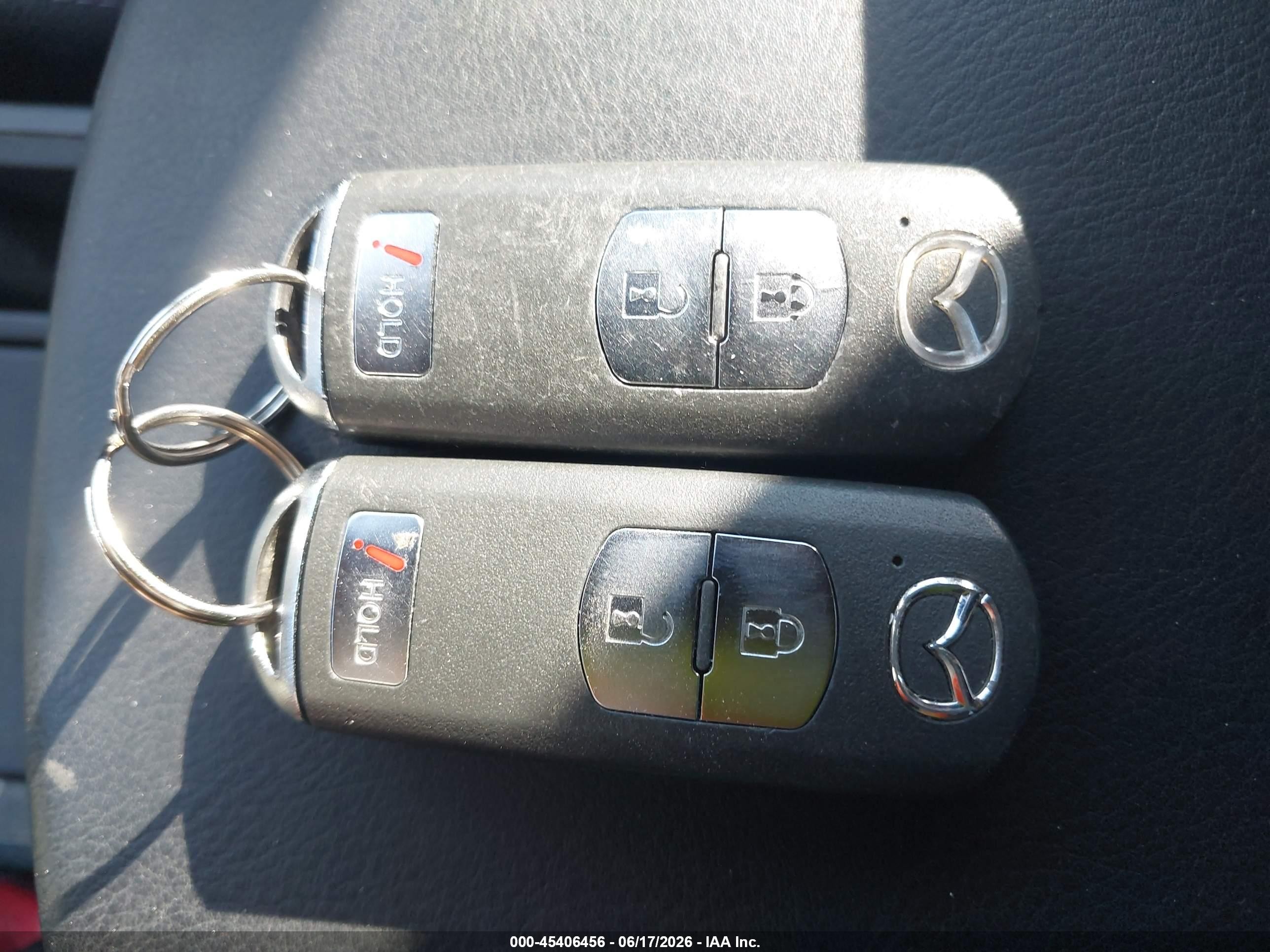 2010 Mazda Mazda3 S Grand Touring Черный vin: JM1BL1H64A1286476