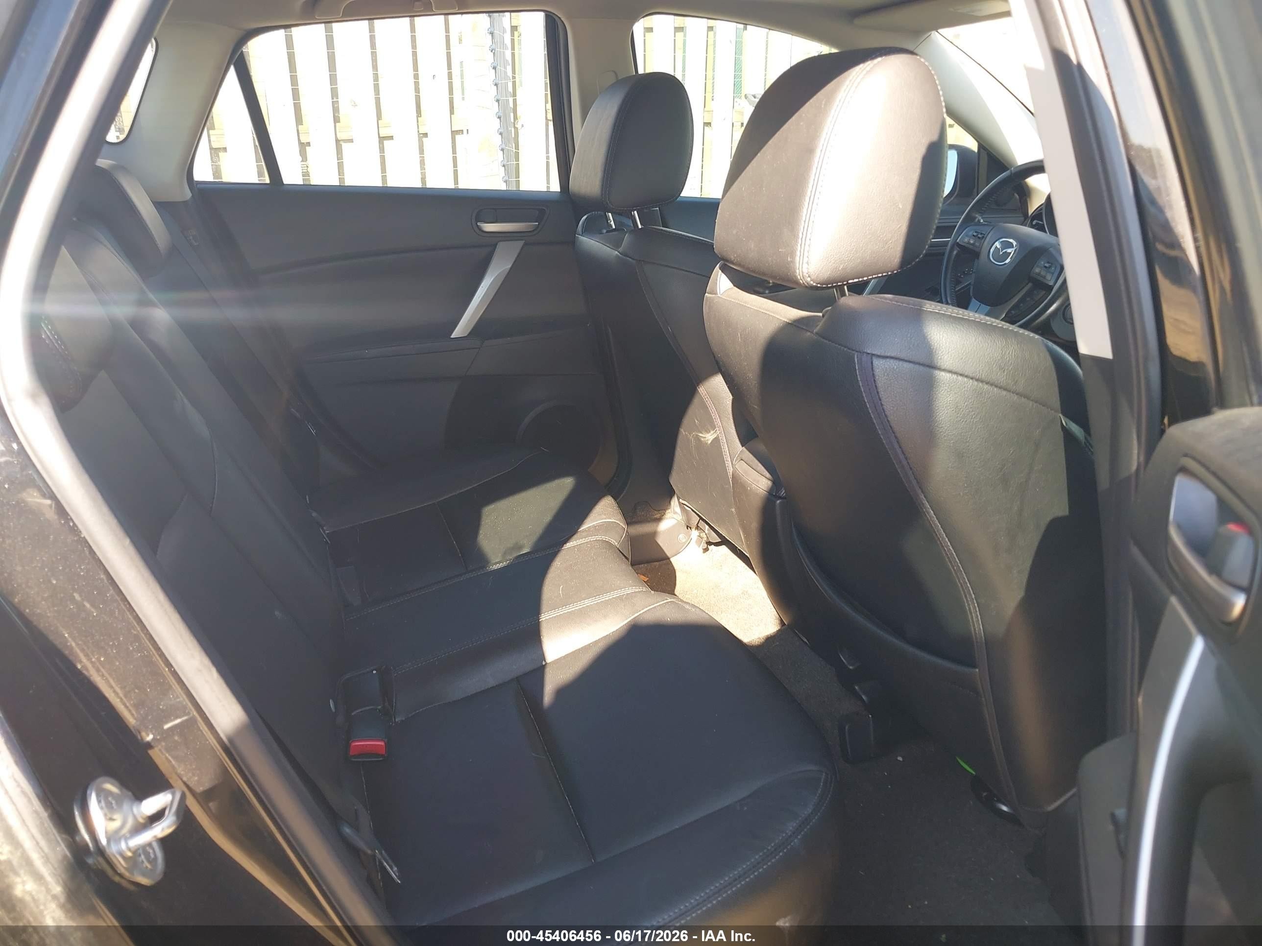 2010 Mazda Mazda3 S Grand Touring Черный vin: JM1BL1H64A1286476