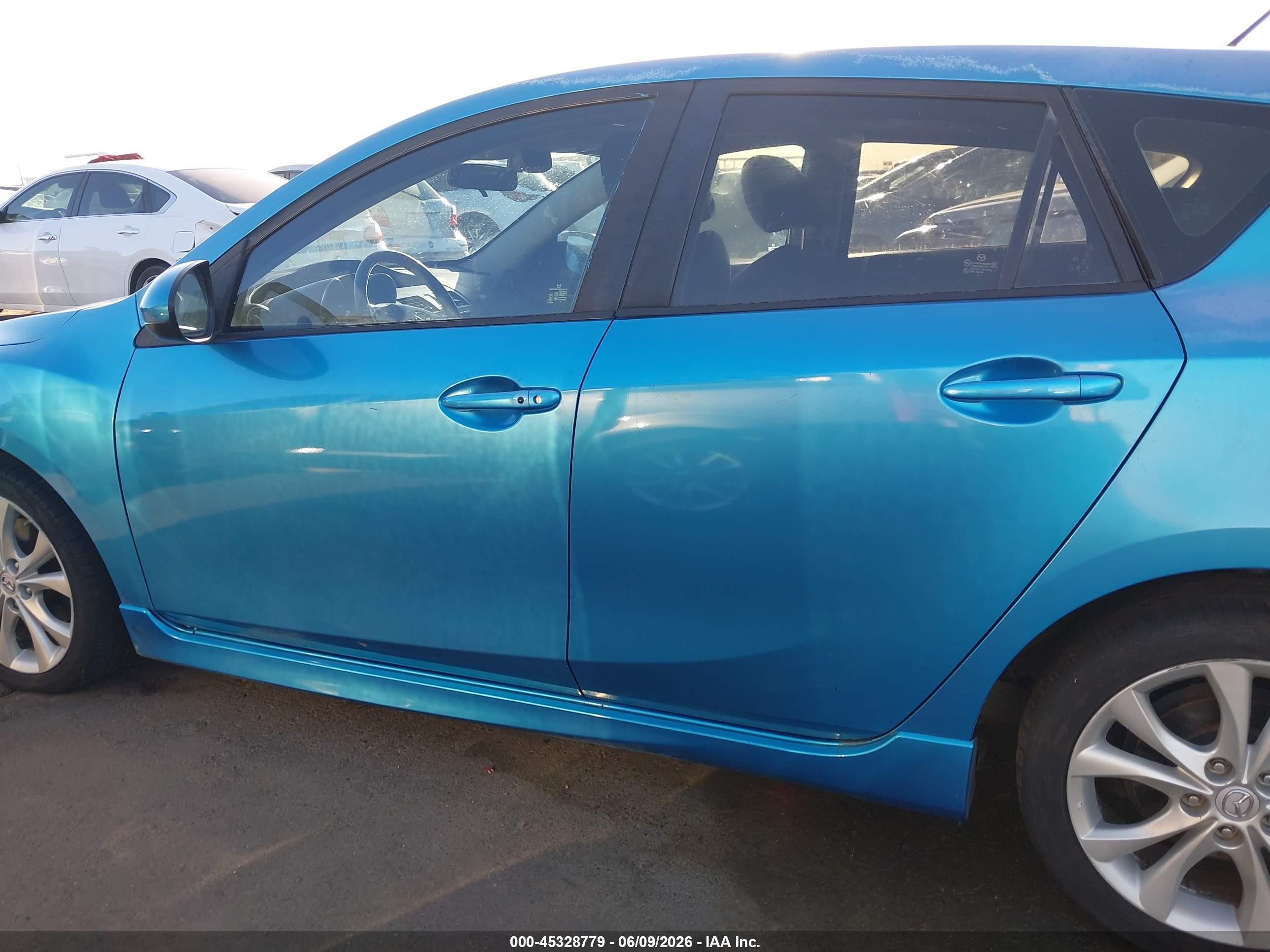 2010 Mazda Mazda3 S Sport Blue vin: JM1BL1H65A1352954