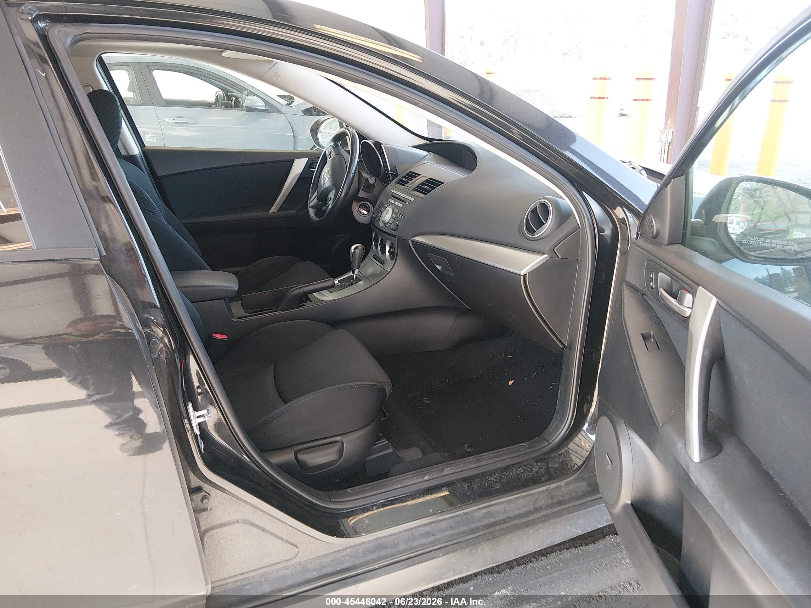 2010 Mazda Mazda3 S Sport Black vin: JM1BL1H67A1145238