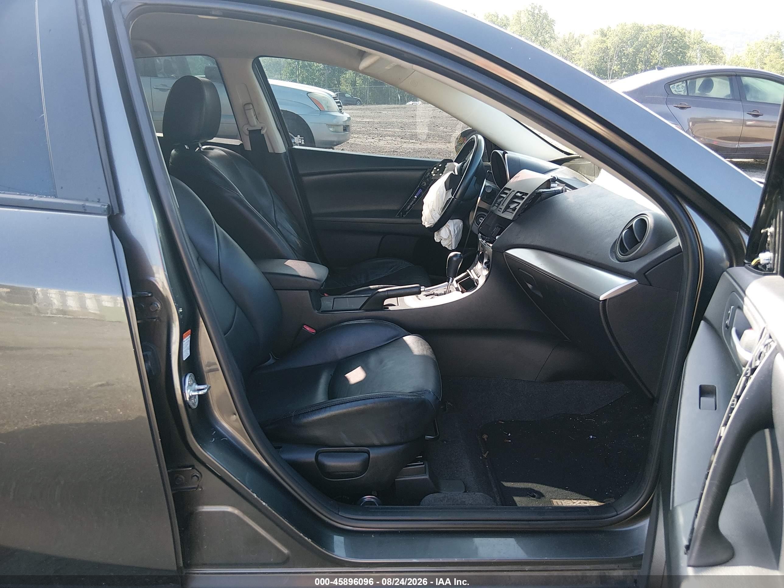 2010 Mazda Mazda3 S Sport Gray vin: JM1BL1H68A1242268