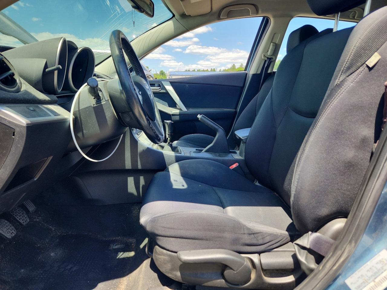2010 Mazda 3 S Blue vin: JM1BL1H69A1139800
