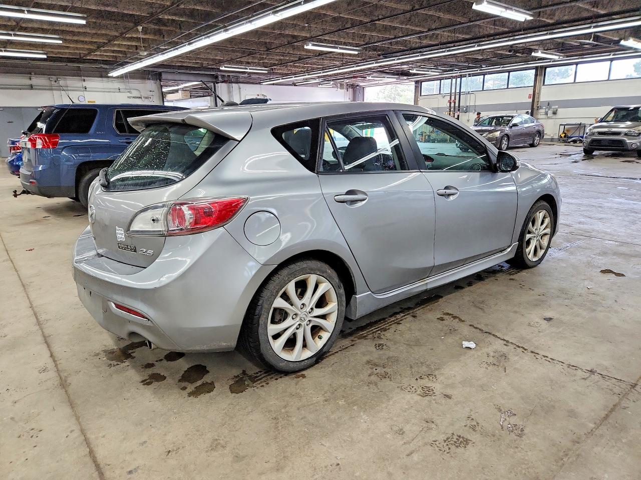 2010 Mazda 3 S Silver vin: JM1BL1H69A1229402