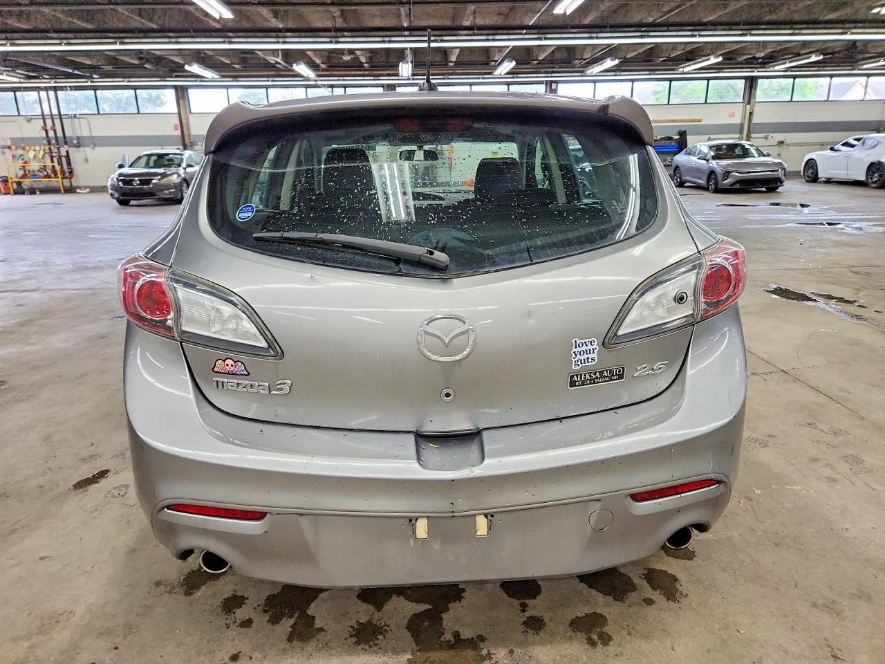 2010 Mazda 3 S Silver vin: JM1BL1H69A1229402