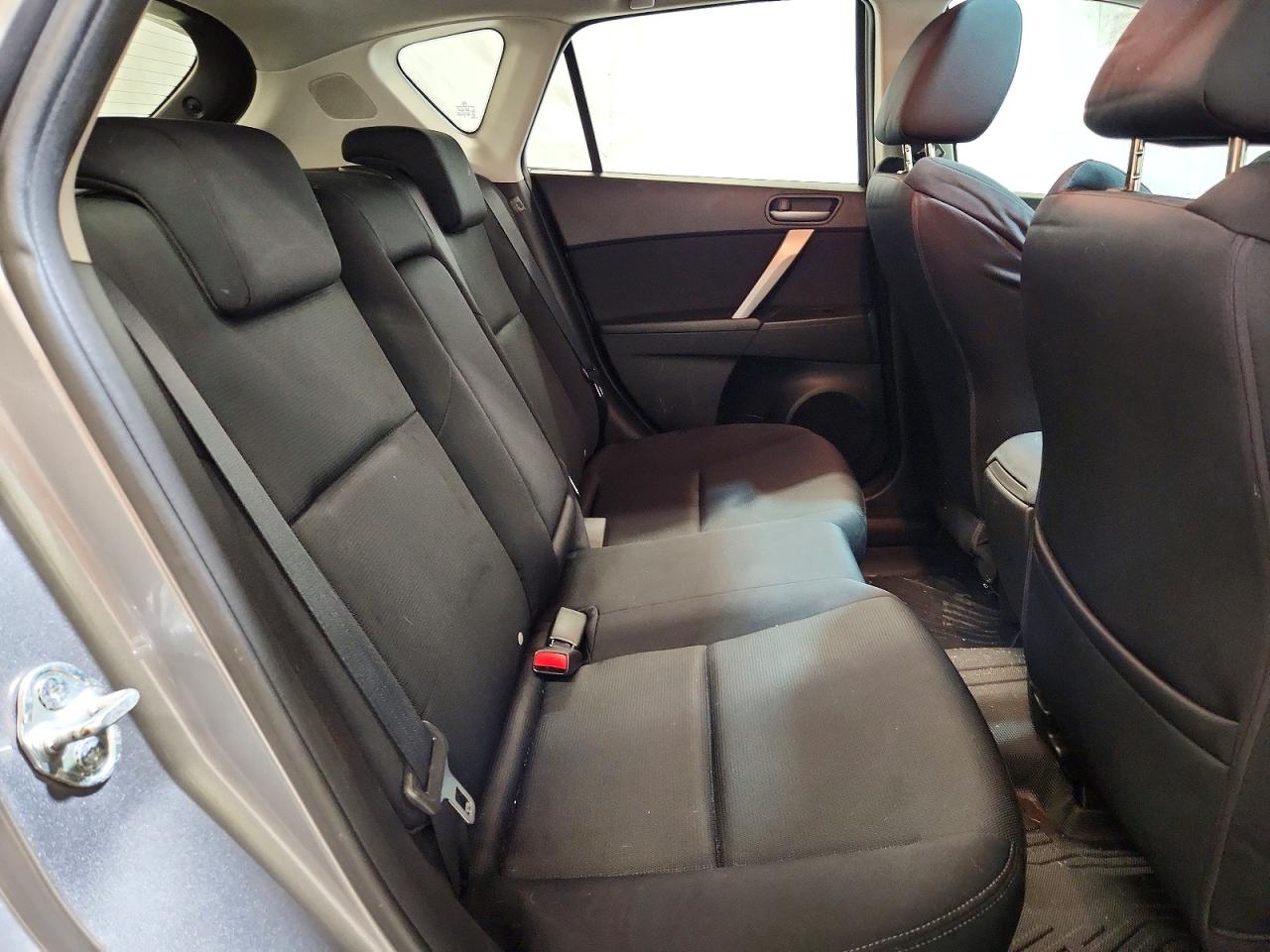 2010 Mazda 3 S Серебряный vin: JM1BL1H69A1243235