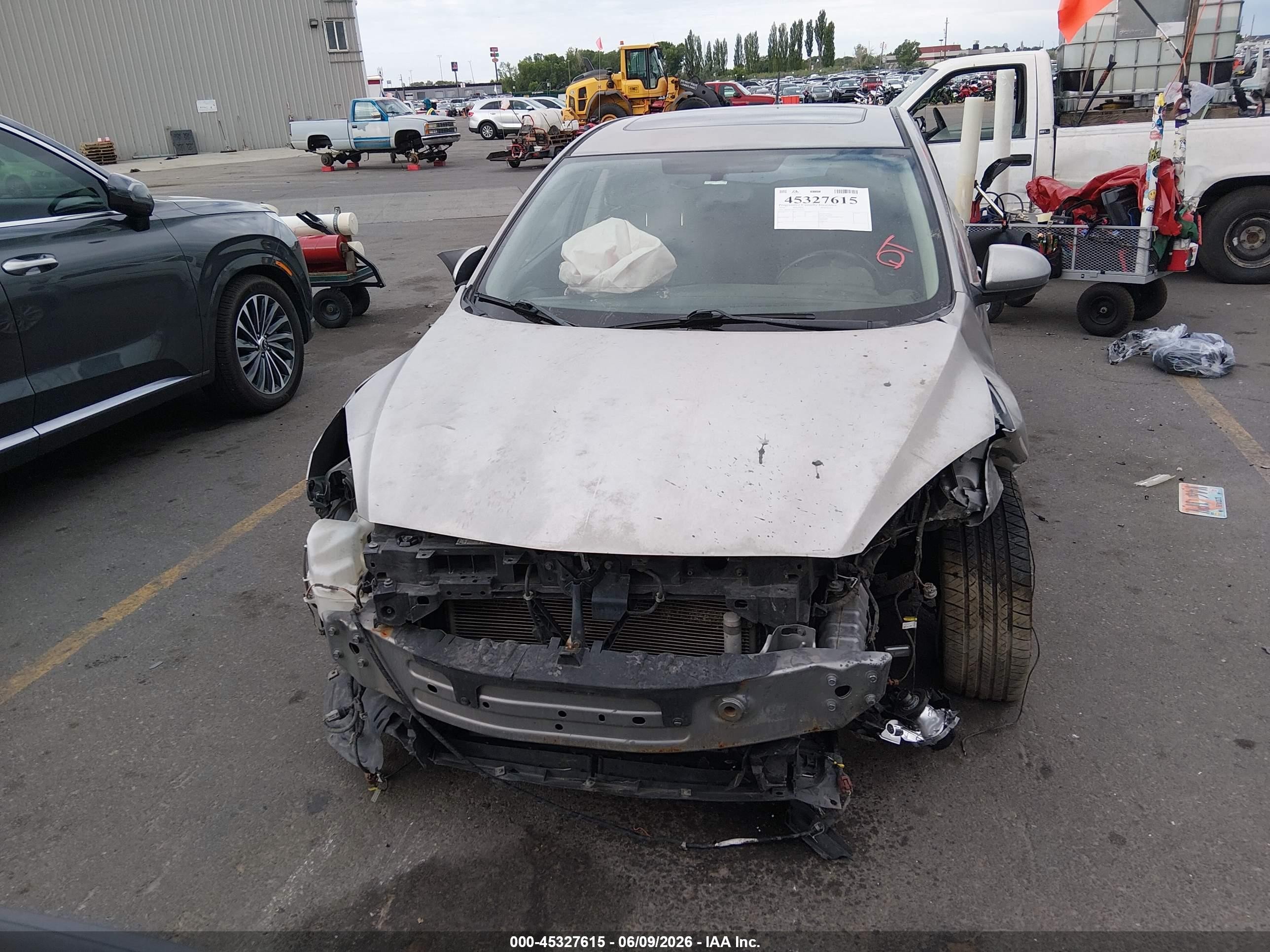 2010 Mazda Mazda3 S Sport Gray vin: JM1BL1H69A1273173