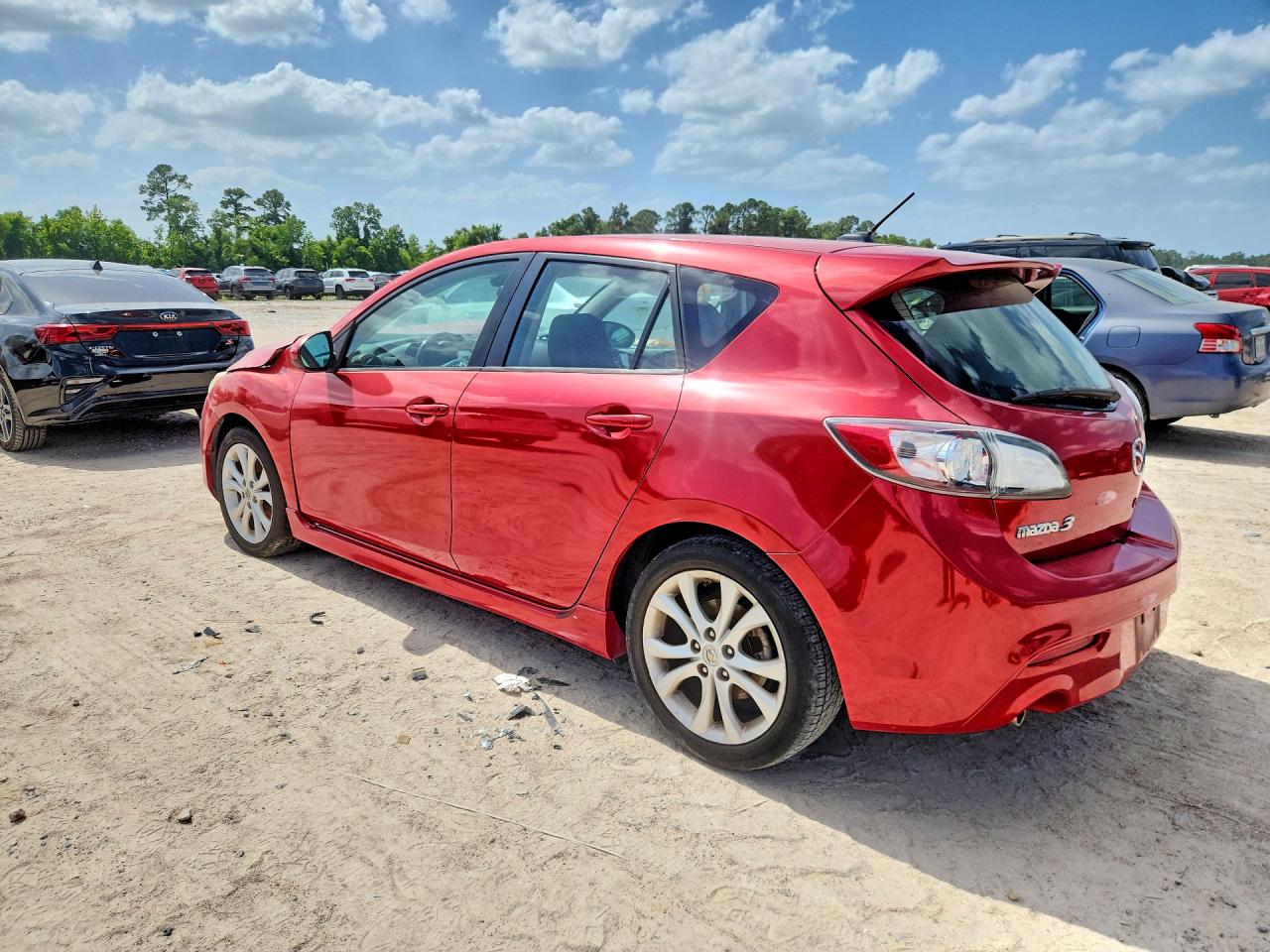 2010 Mazda 3 S Red vin: JM1BL1H69A1300338