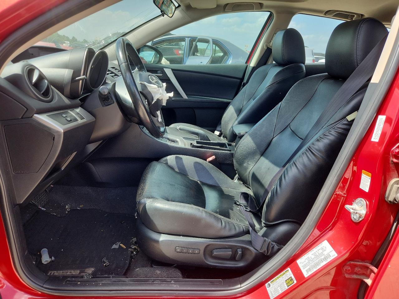 2010 Mazda 3 S Red vin: JM1BL1H69A1300338