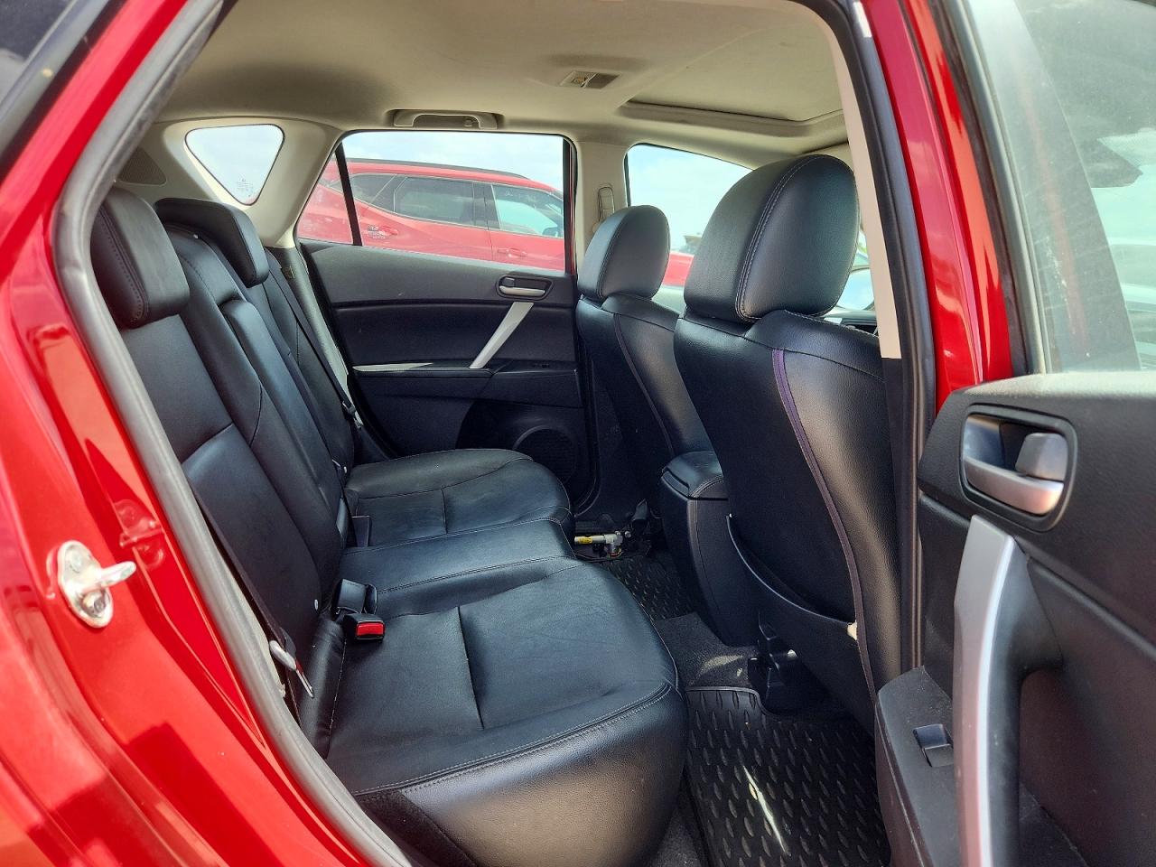 2010 Mazda 3 S Red vin: JM1BL1H69A1300338