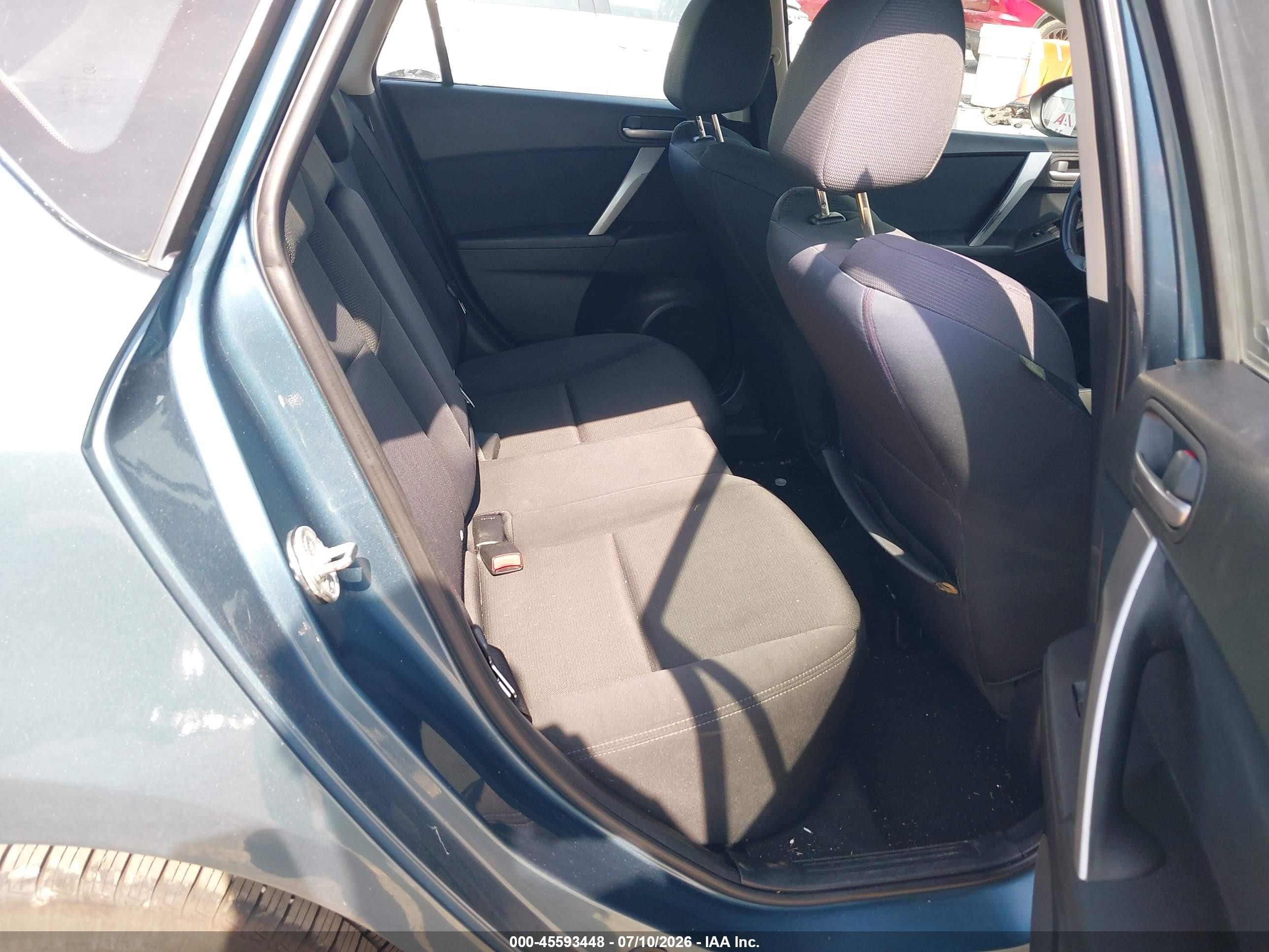 2010 Mazda Mazda3 S Sport Light Blue vin: JM1BL1H6XA1183045