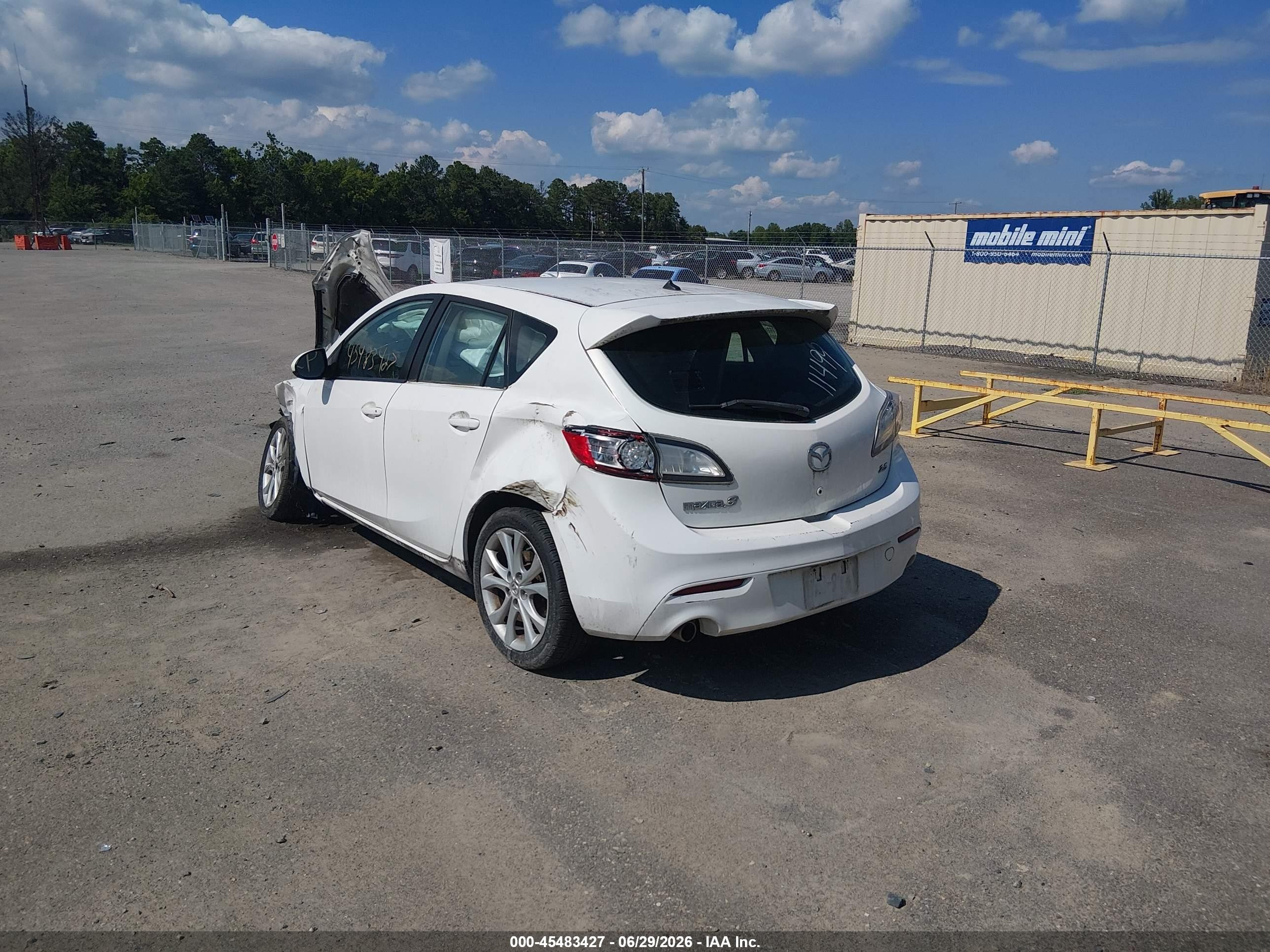 2010 Mazda Mazda3   Белый vin: JM1BL1H6XA1277684