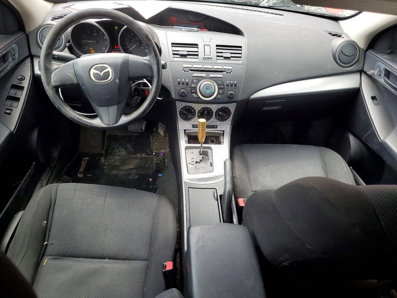 2010 Mazda 3 I Red vin: JM1BL1HF6A1251406
